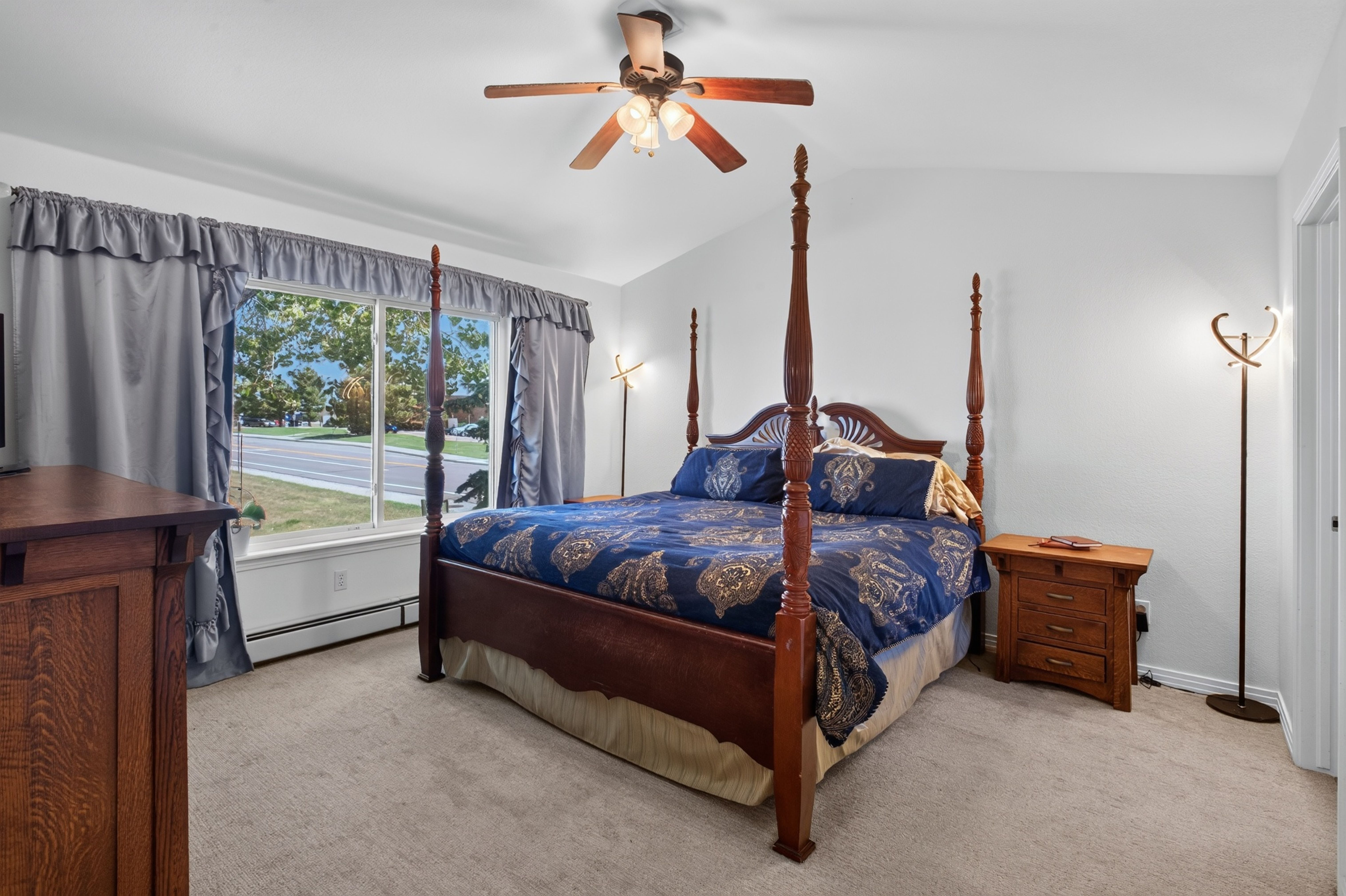  Beautifully Appointed Ranch-Style Home In Desirable Founders Village - 物件實景