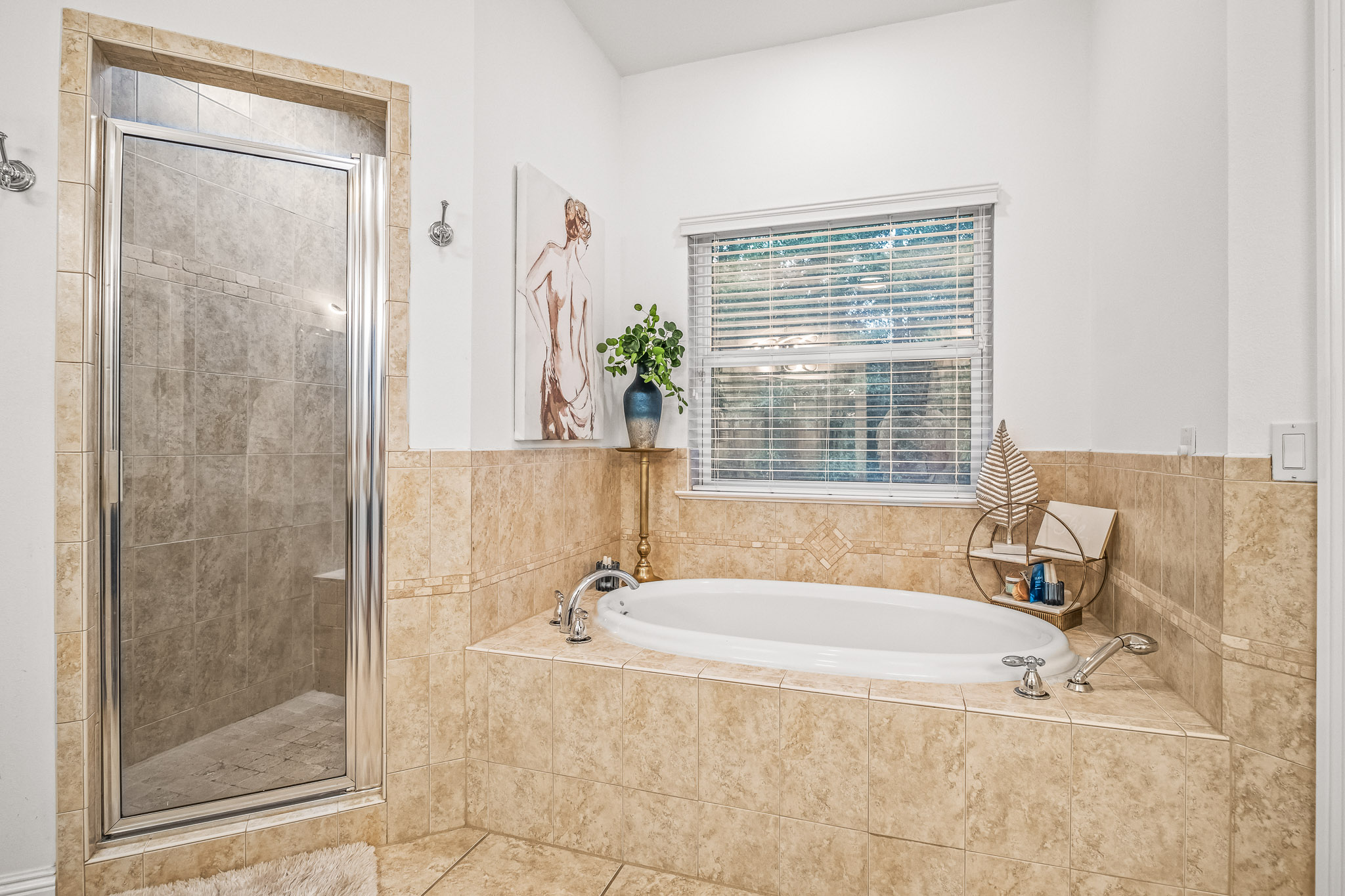 Pace, Florida, 32571, United States, 3 Bedrooms Bedrooms, ,4 BathroomsBathrooms,Residential,For Sale,1878434