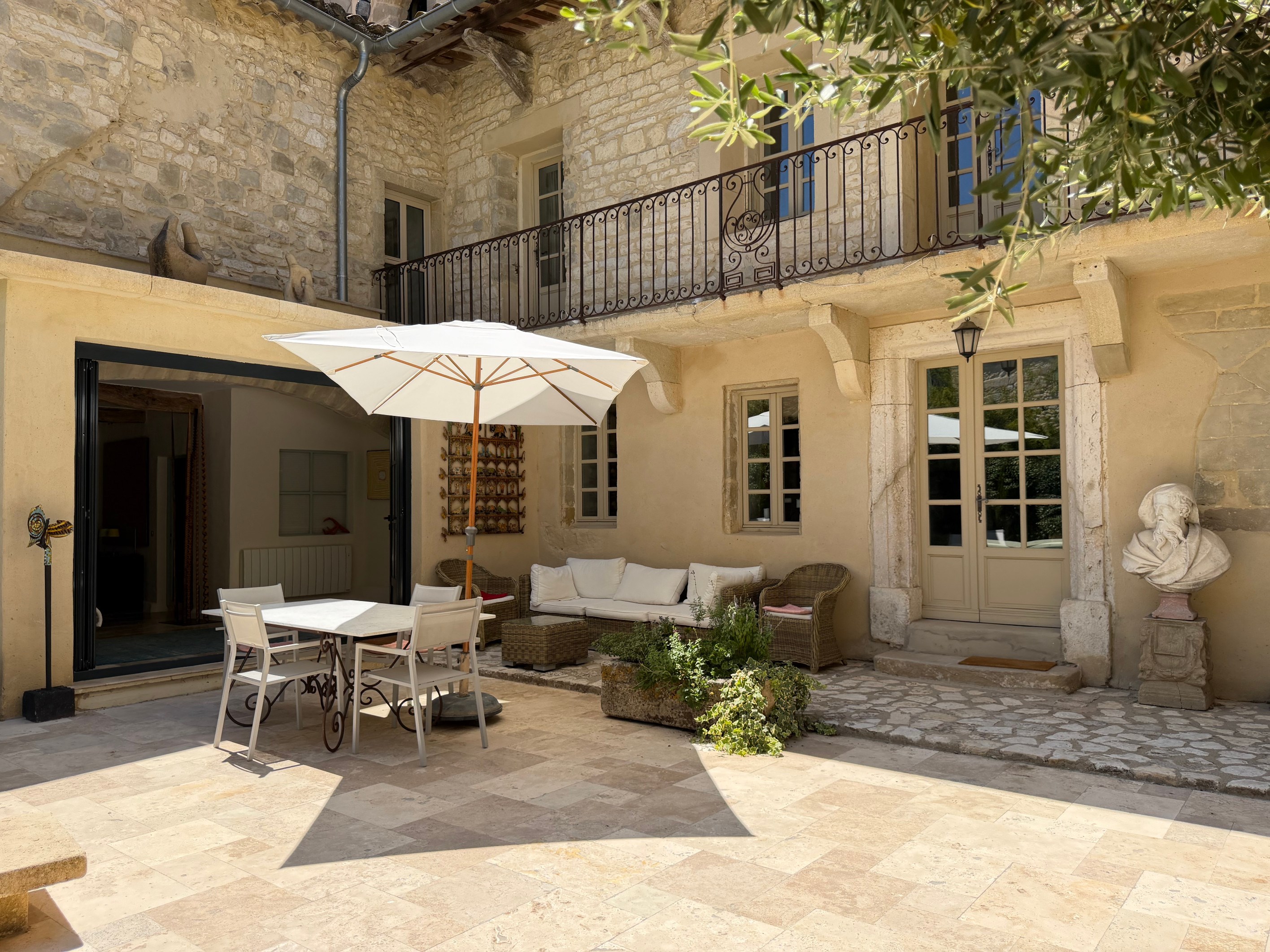  Elegant 18th-Century Residence with Heated Pool, Just Outside Uzès - 物件實景
