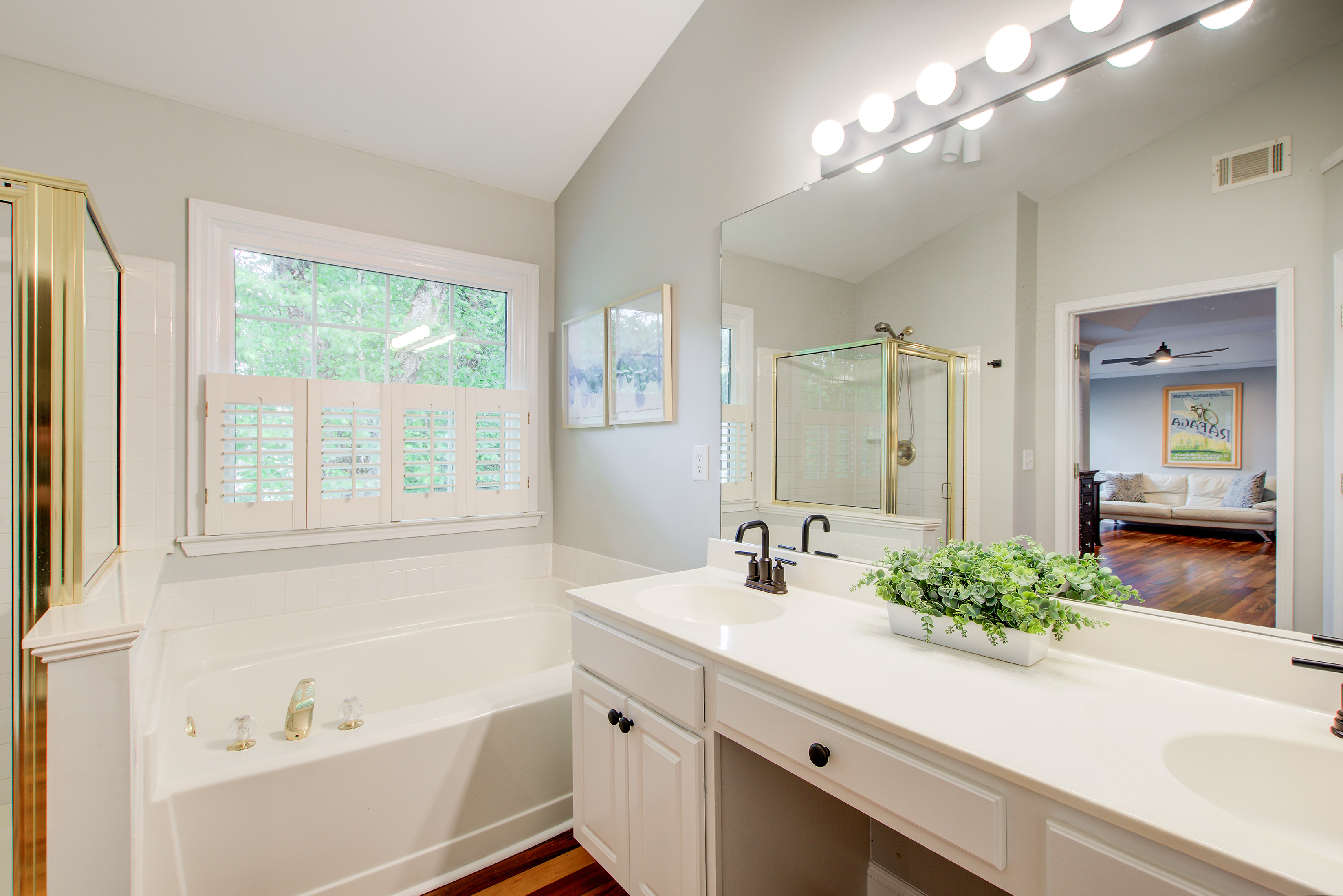  Lovingly Maintained Home Near Downtown Alpharetta - 物件實景