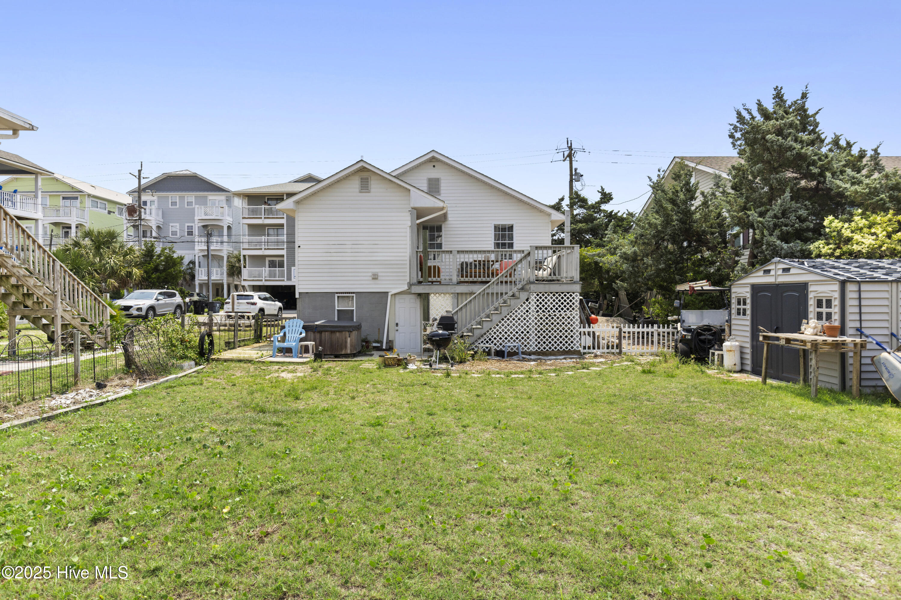 Carolina Beach, North Carolina, 28428, United States, 3 Bedrooms Bedrooms, ,2 BathroomsBathrooms,Residential,For Sale,1837504