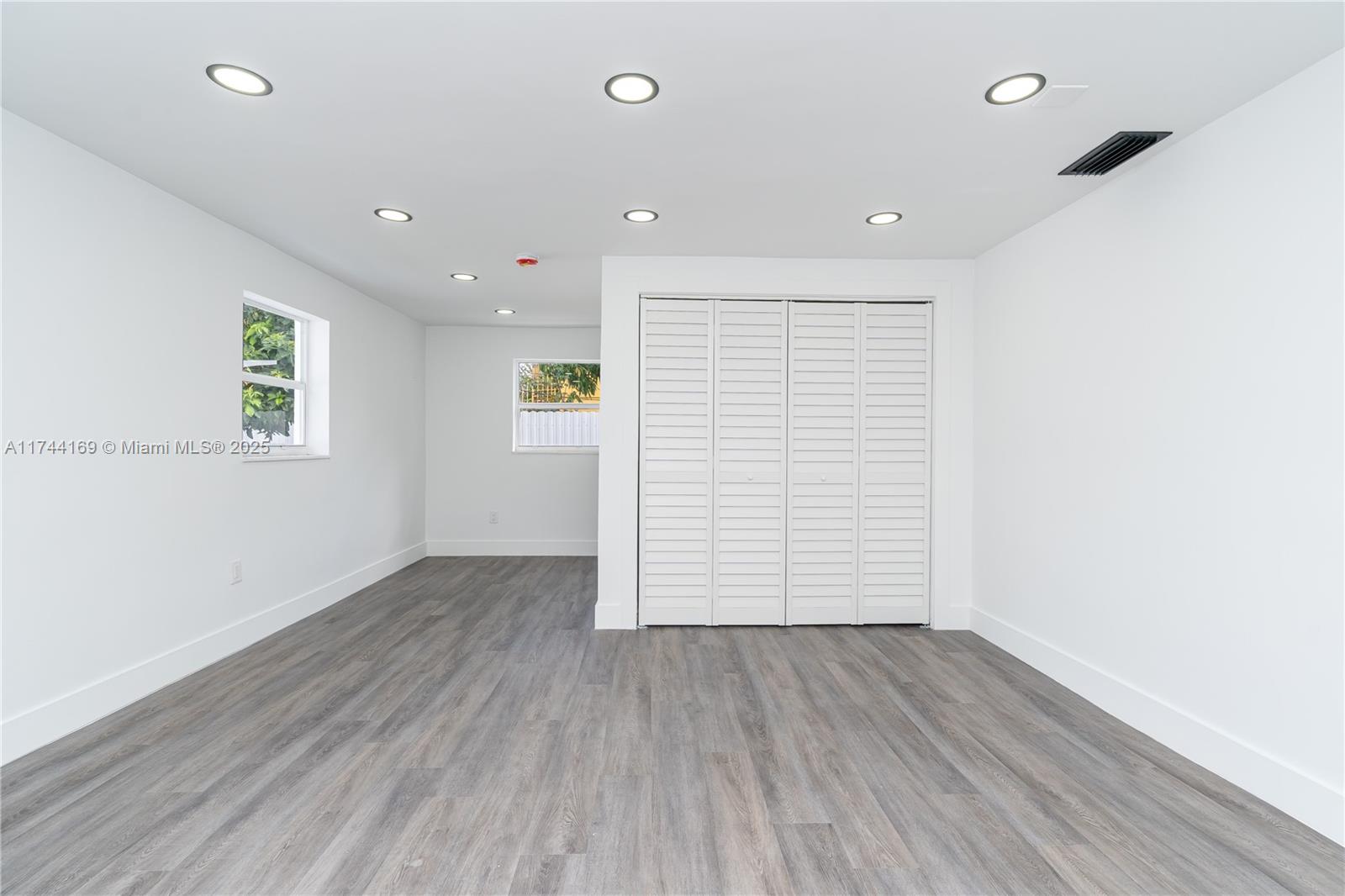 Opa-locka, Florida, 33054, United States, 3 Bedrooms Bedrooms, ,2 BathroomsBathrooms,Residential,For Sale,1981872