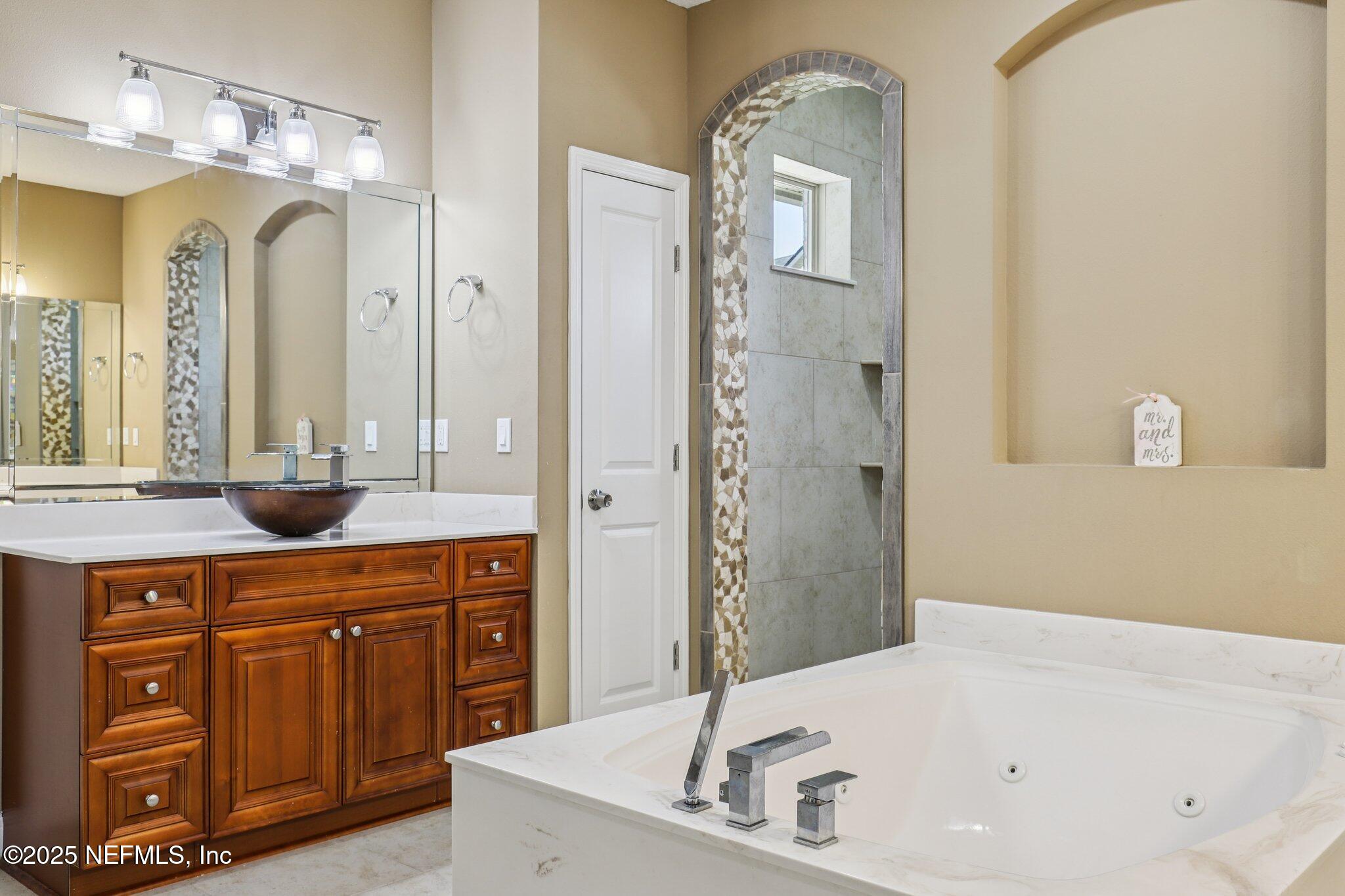Jacksonville, Florida, 32219, United States, 5 Bedrooms Bedrooms, ,7 BathroomsBathrooms,Residential,For Sale,1907594