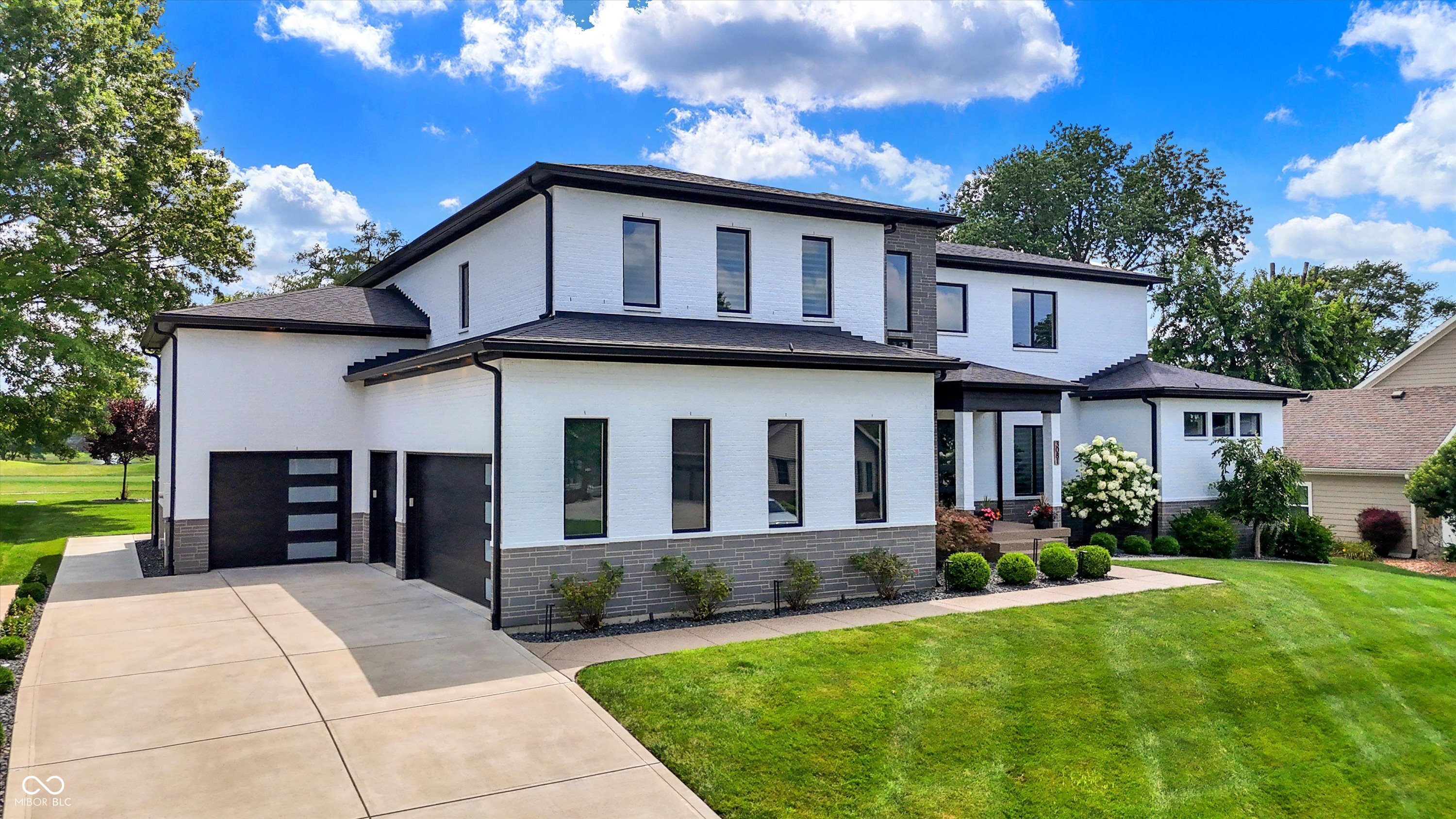 Greenwood, Indiana, 46143, United States, 4 Bedrooms Bedrooms, ,4 BathroomsBathrooms,Residential,For Sale,1904248