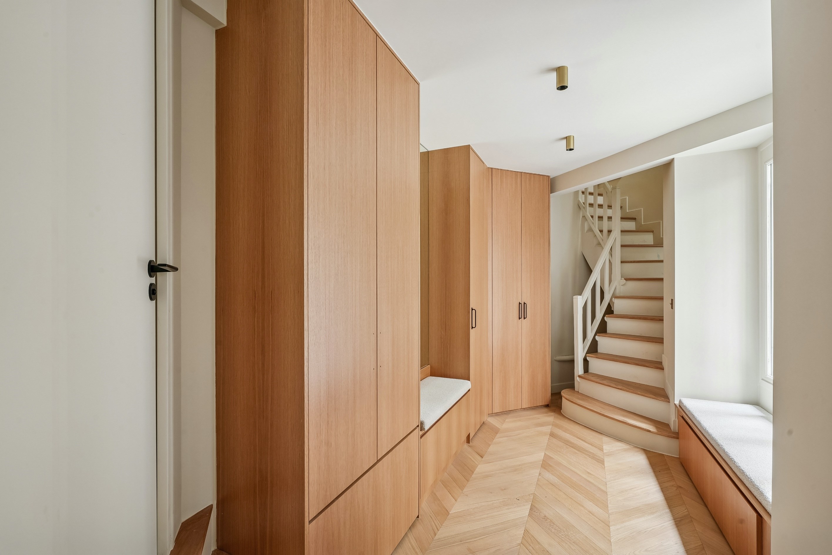  Off-Market – Exceptional Garden-Level Apartment Facing the Eiffel Tower - 物件實景
