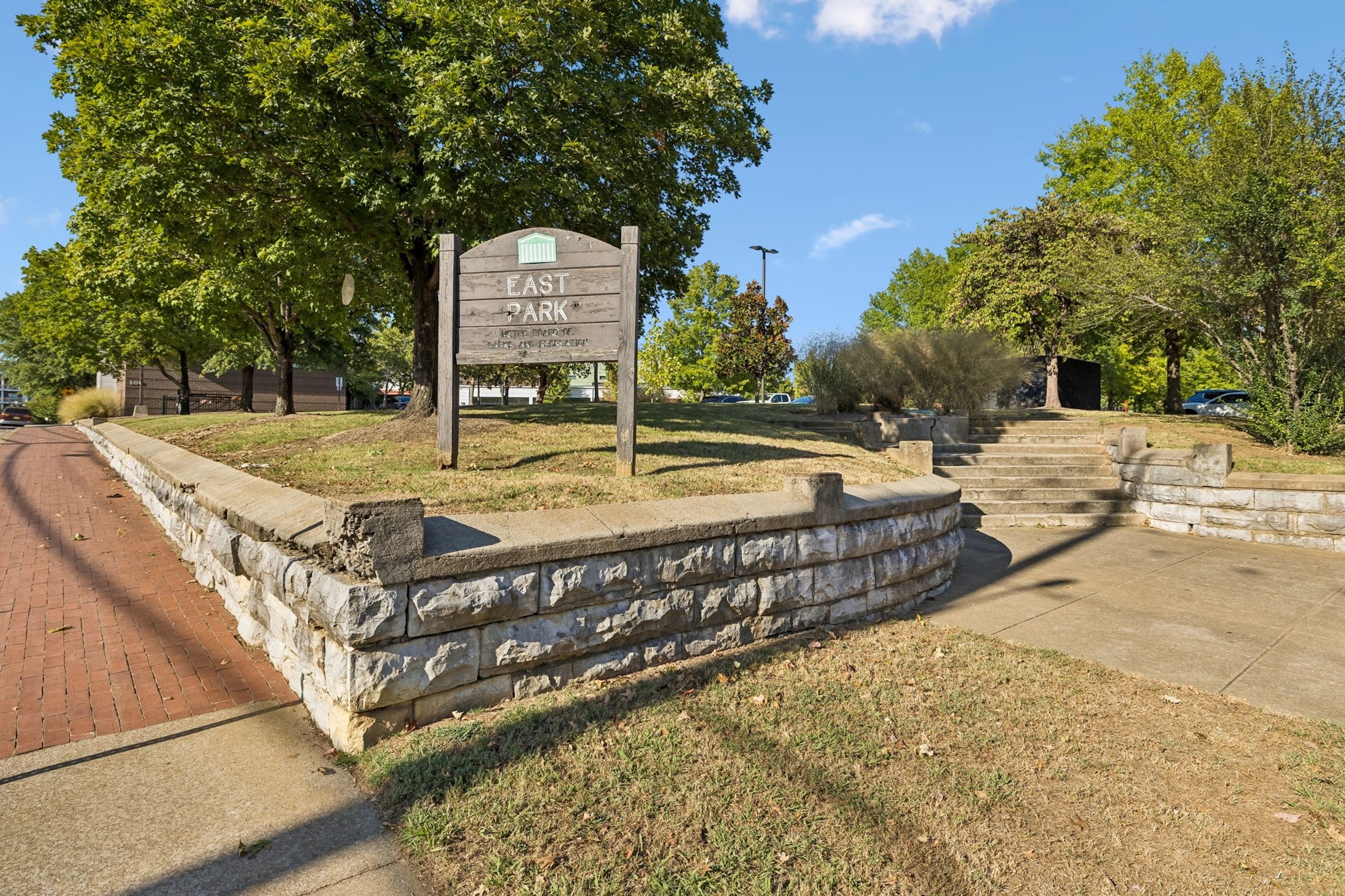 611 Fatherland St, Nashville, TN, 37206 - 物件實景
