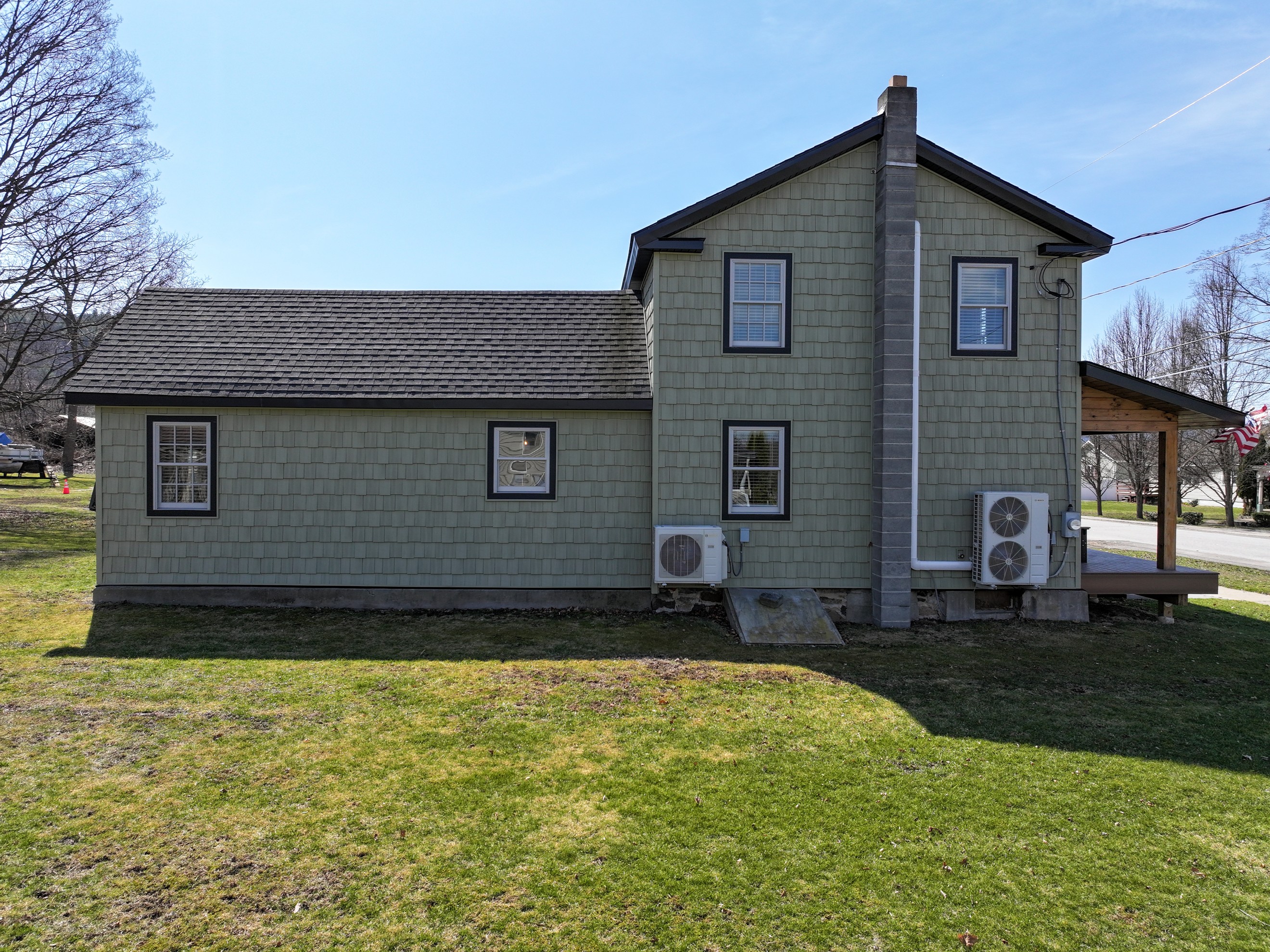  46 Water Street, Ticonderoga, NY, 12883 - 物件實景