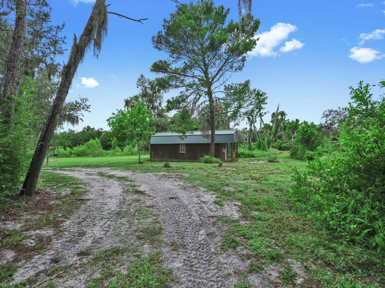 Wimauma, Florida, 33598, United States, 3 Bedrooms Bedrooms, ,2 BathroomsBathrooms,Residential,For Sale,1943495