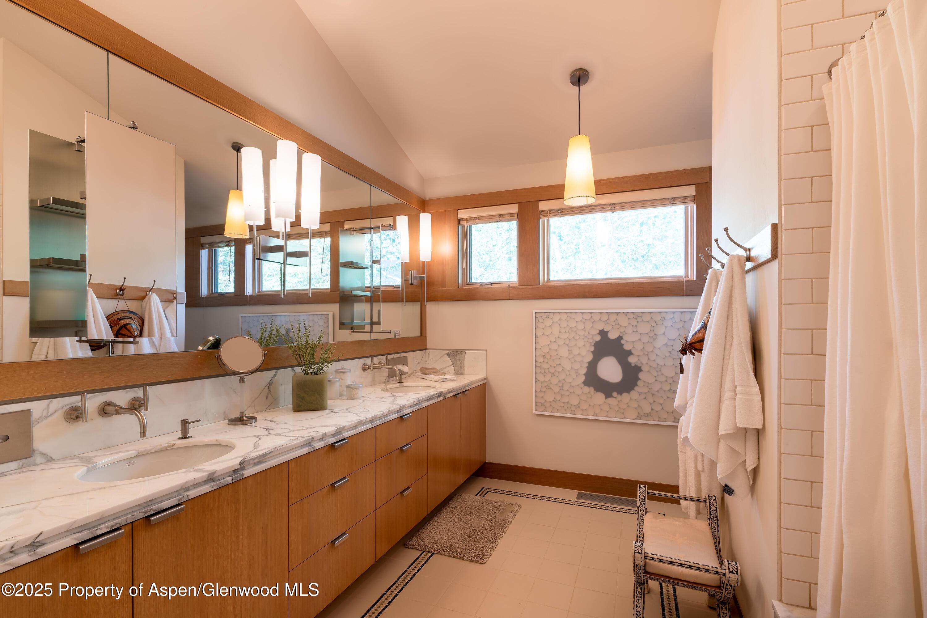 Woody Creek, Colorado, 81656, United States, 6 Bedrooms Bedrooms, ,7 BathroomsBathrooms,Residential,For Sale,1901521