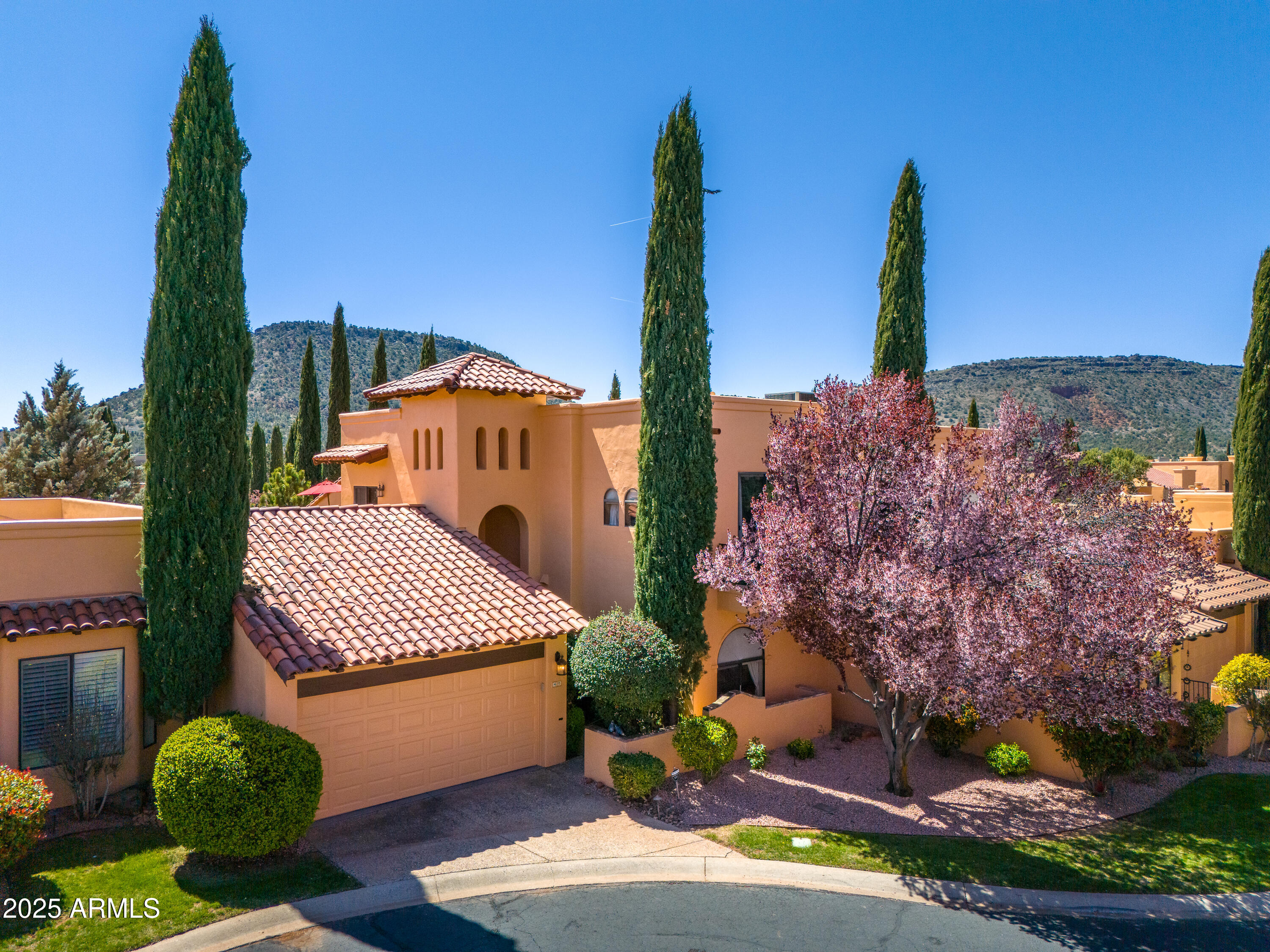 Sedona, Arizona, 86351, United States, 2 Bedrooms Bedrooms, ,Residential,For Sale,1920053