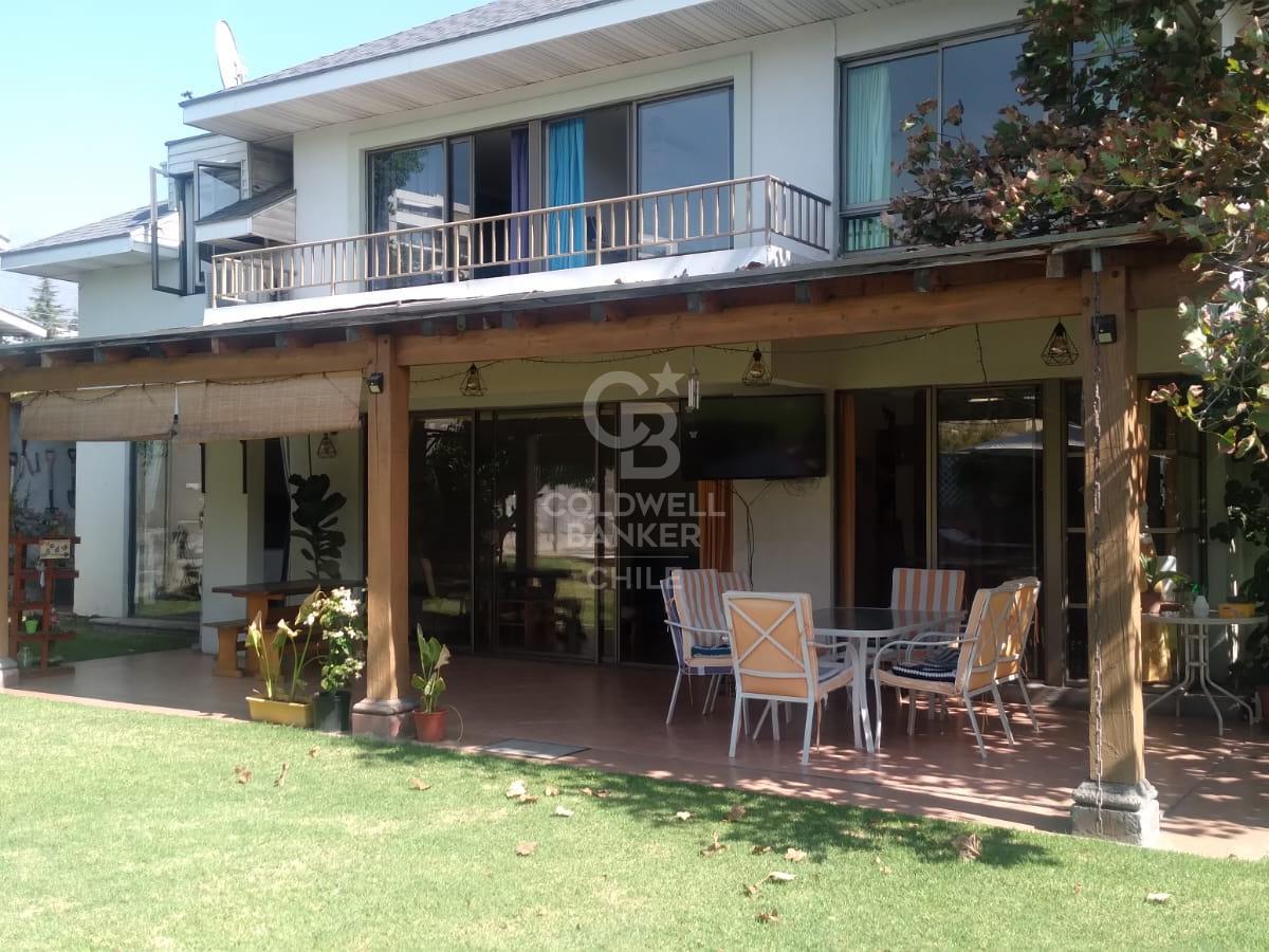 Peñalolén, Chile, 6 Bedrooms Bedrooms, ,4 BathroomsBathrooms,Residential,For Sale,1712003