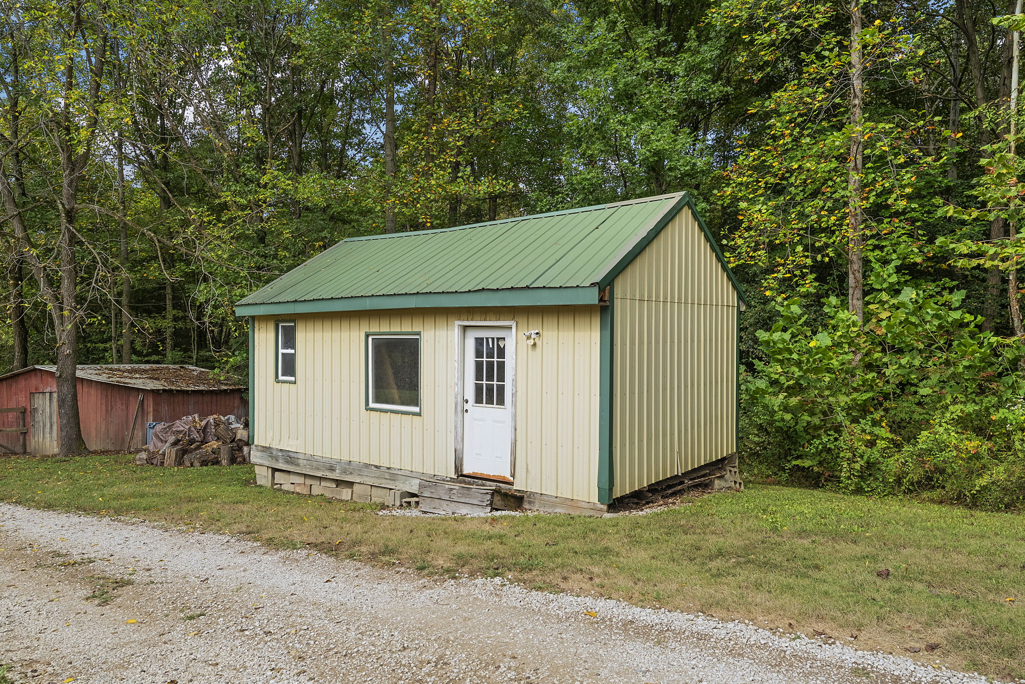 Bloomfield, Indiana, 47424, United States, 3 Bedrooms Bedrooms, ,2 BathroomsBathrooms,Residential,For Sale,1976098