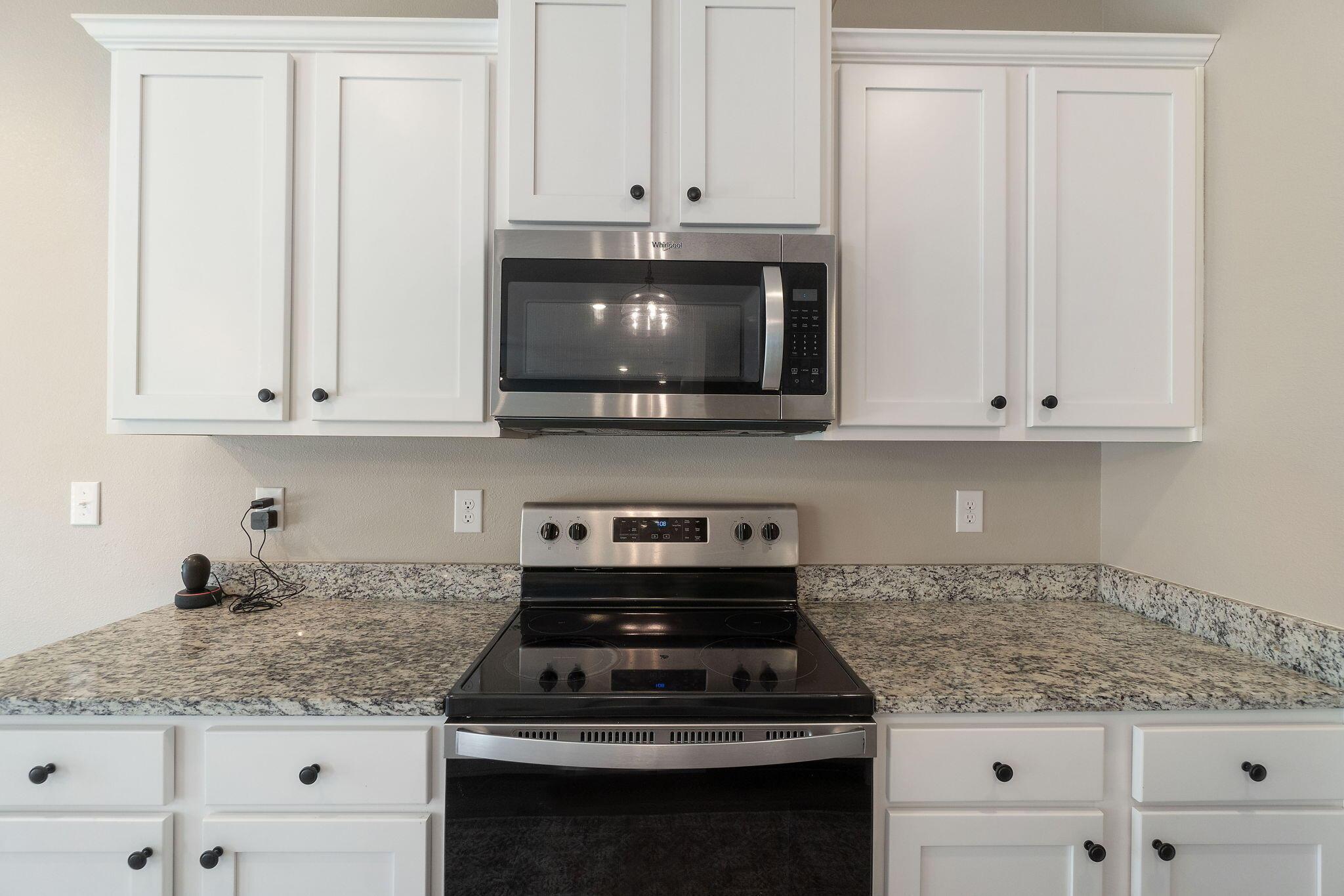 Gulf Breeze, Florida, 32563, United States, 5 Bedrooms Bedrooms, ,3 BathroomsBathrooms,Residential,For Sale,1934954