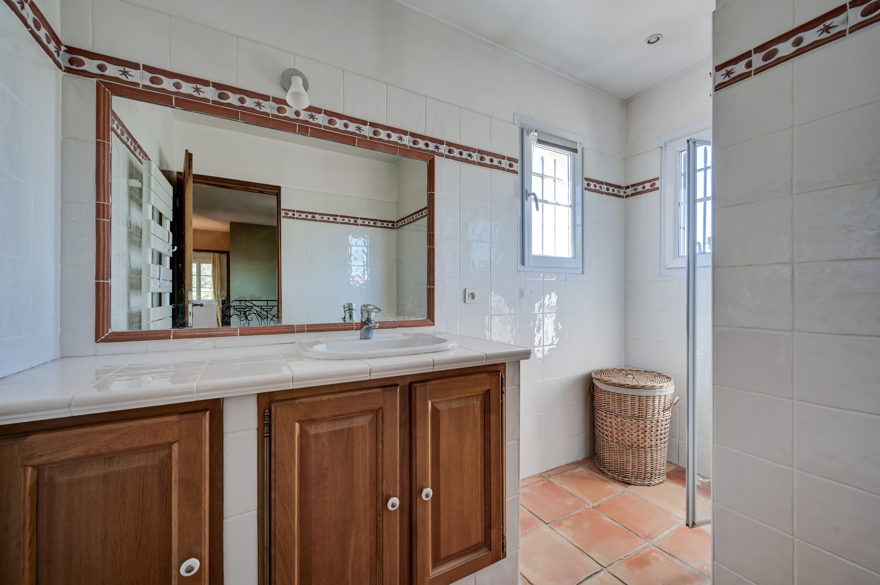  amily Home with Pool and Landscaped Grounds near Aix-en-Provence - 物件實景