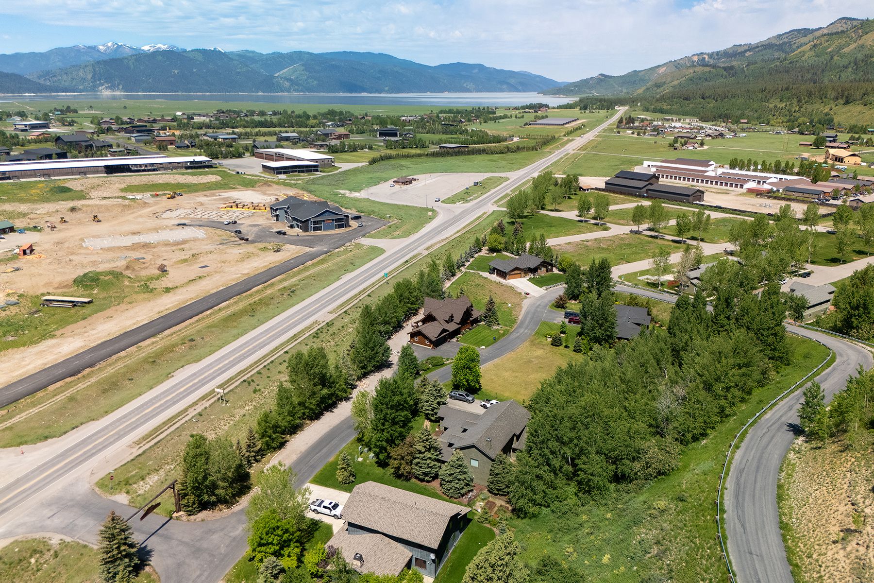  Meadow Ridge Road - 物件實景