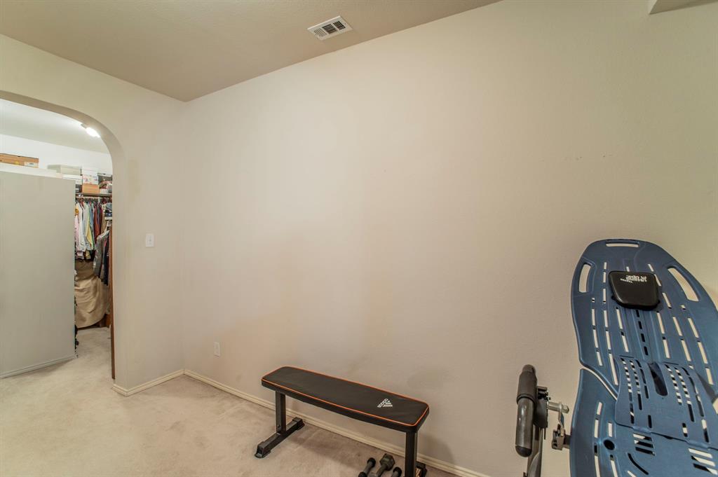 Grand Prairie, Texas, 75052, United States, 4 Bedrooms Bedrooms, ,4 BathroomsBathrooms,Residential,For Sale,2005863