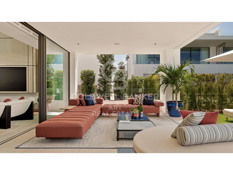 M?laga, Marbella, Nag?eles-Milla de Oro M?laga, Ma, Marbella, Andalusia, ES, 4 Bedrooms Bedrooms, ,4 BathroomsBathrooms,Residential,For Sale,M?laga, Marbella, Nag?eles-Milla de Oro M?laga, Ma,1647020