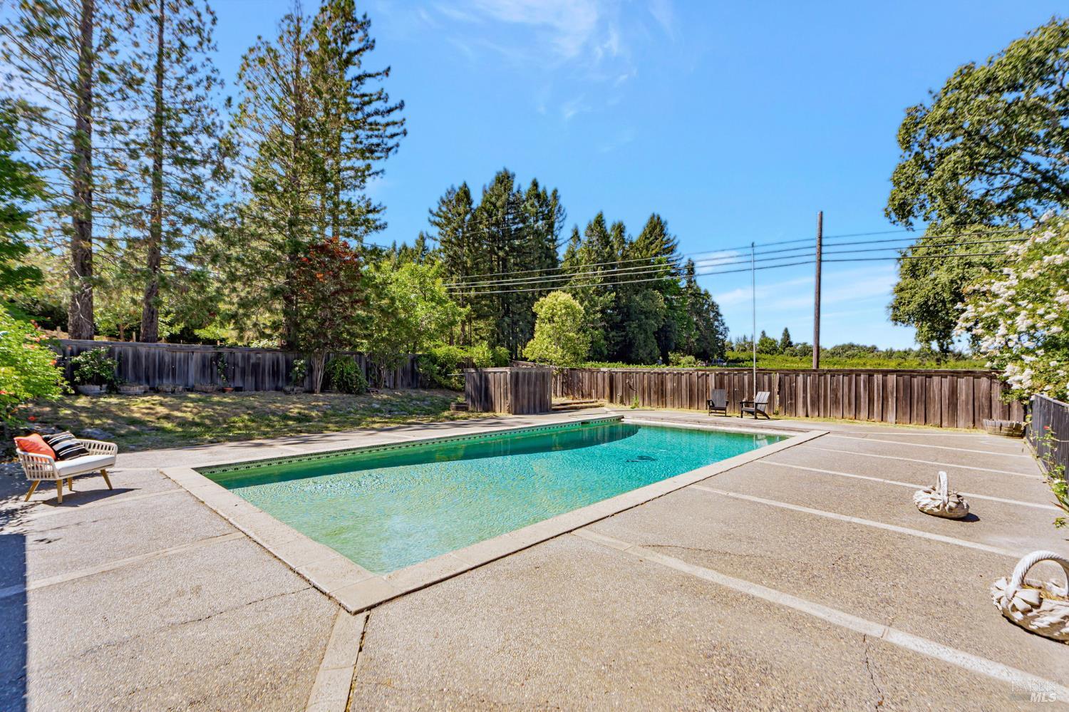 Graton, California, 95444, United States, 2 Bedrooms Bedrooms, ,2 BathroomsBathrooms,Residential,For Sale,1940387