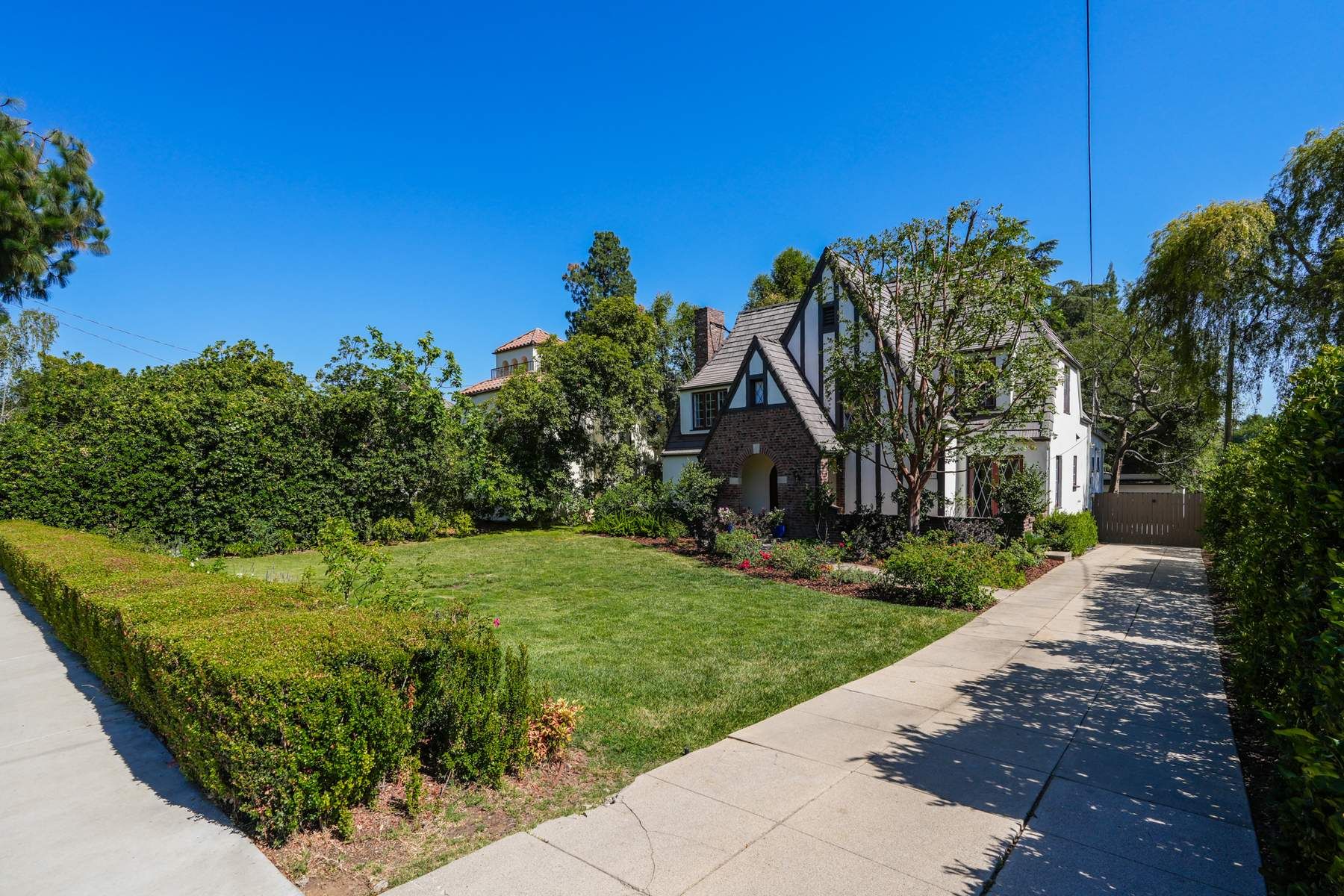  1206 East Mendocino Street - 物件實景