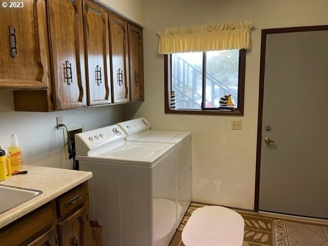 Brookings, Oregon, 97415, United States, 3 Bedrooms Bedrooms, ,3 BathroomsBathrooms,Residential,For Sale,1981065