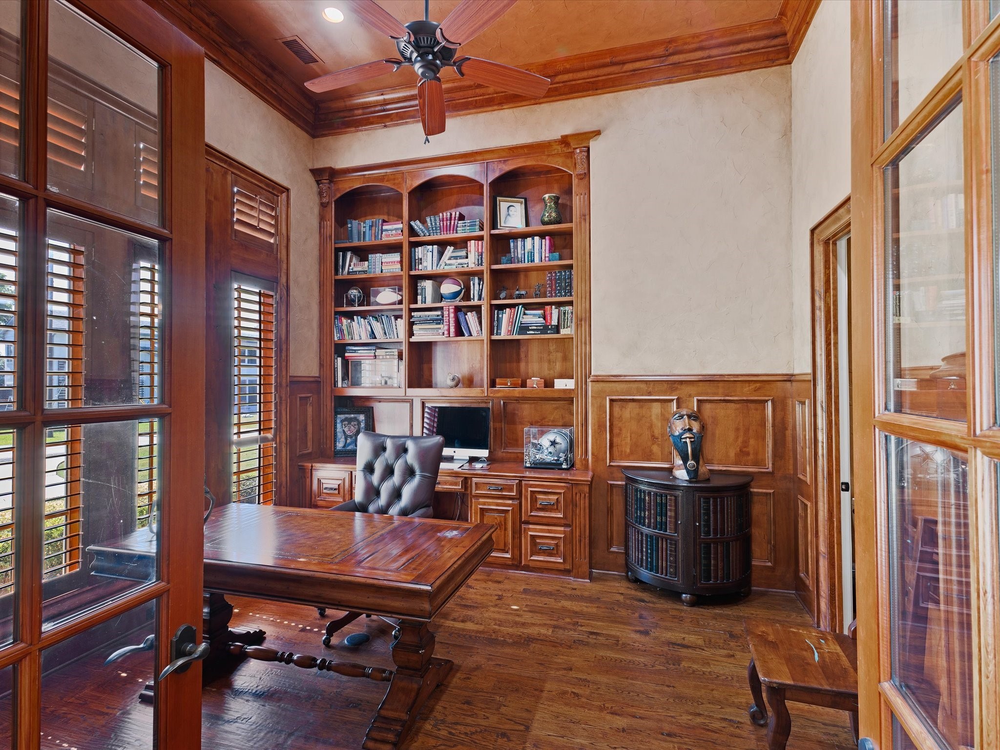 Farmers Branch, Texas, 75234, United States, 4 Bedrooms Bedrooms, ,7 BathroomsBathrooms,Residential,For Sale,1838321