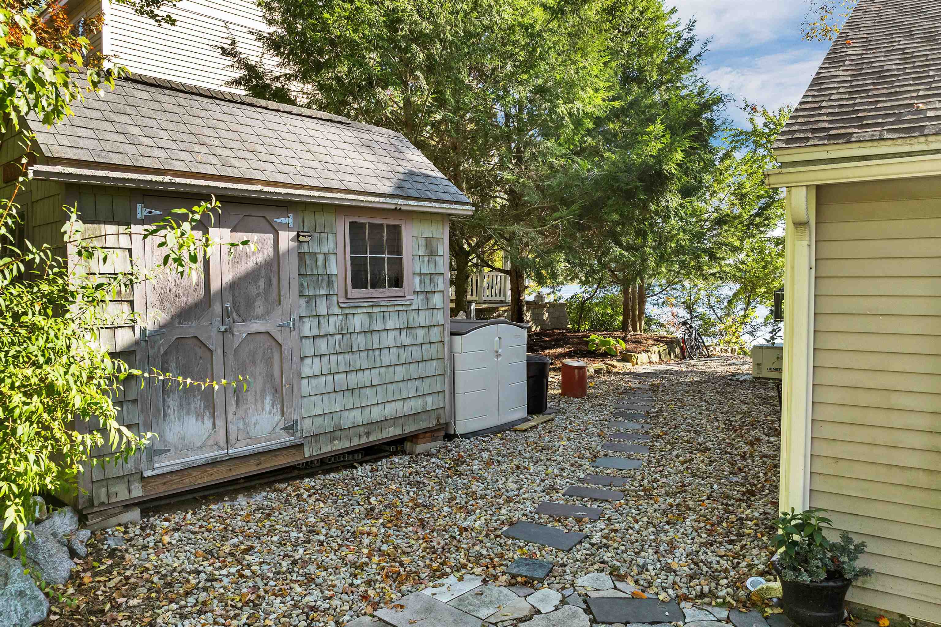 Dunbarton, New Hampshire, 03046, United States, 3 Bedrooms Bedrooms, ,2 BathroomsBathrooms,Residential,For Sale,1989464