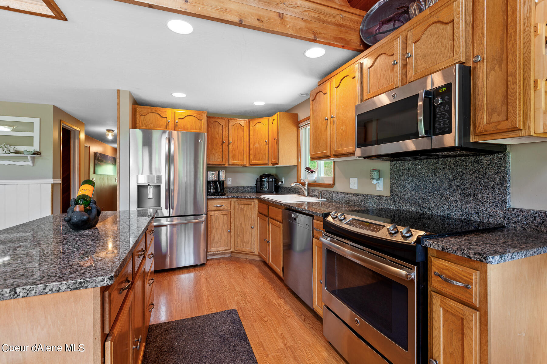 Coeur d'Alene, Idaho, 83814, United States, 4 Bedrooms Bedrooms, ,3 BathroomsBathrooms,Residential,For Sale,1974008