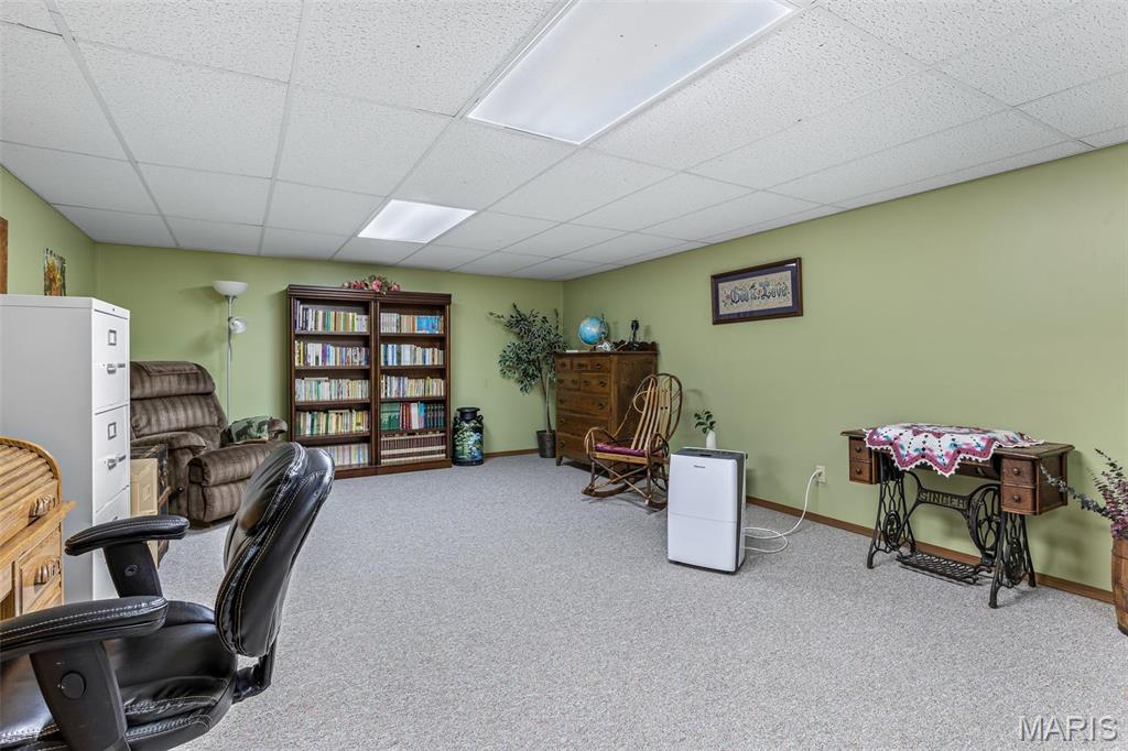 Farmington, Missouri, 63640, United States, 4 Bedrooms Bedrooms, ,3 BathroomsBathrooms,Residential,For Sale,1941808