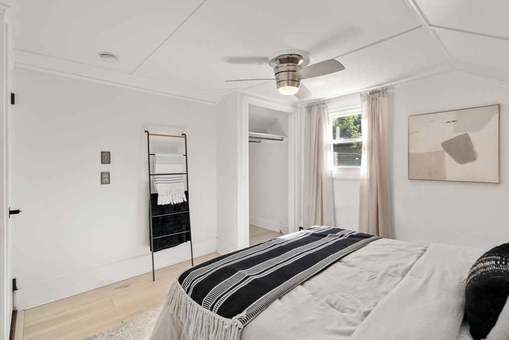 Medway, Massachusetts, 02053, United States, 3 Bedrooms Bedrooms, ,2 BathroomsBathrooms,Residential,For Sale,1958894