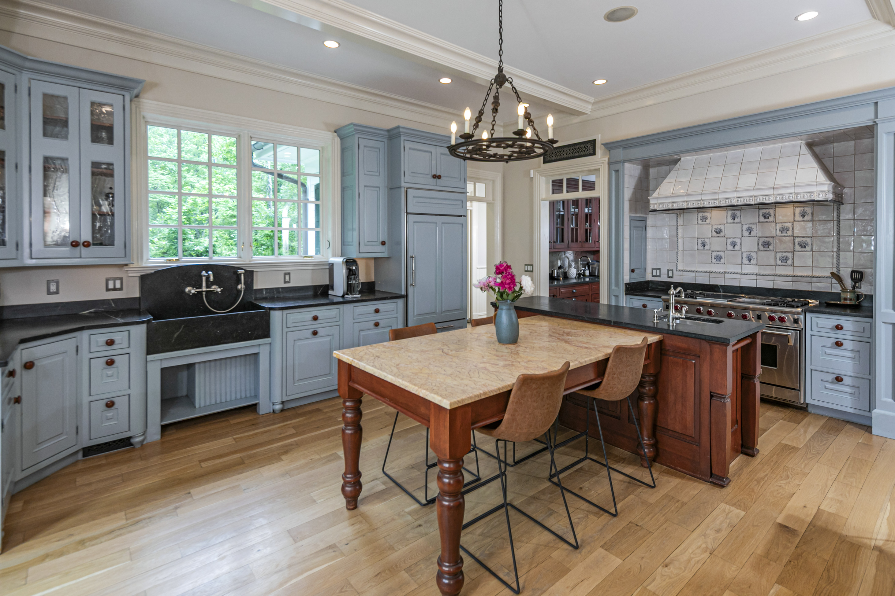  Luxury Estate with Vineyard For Sale Near Princeton - 物件實景