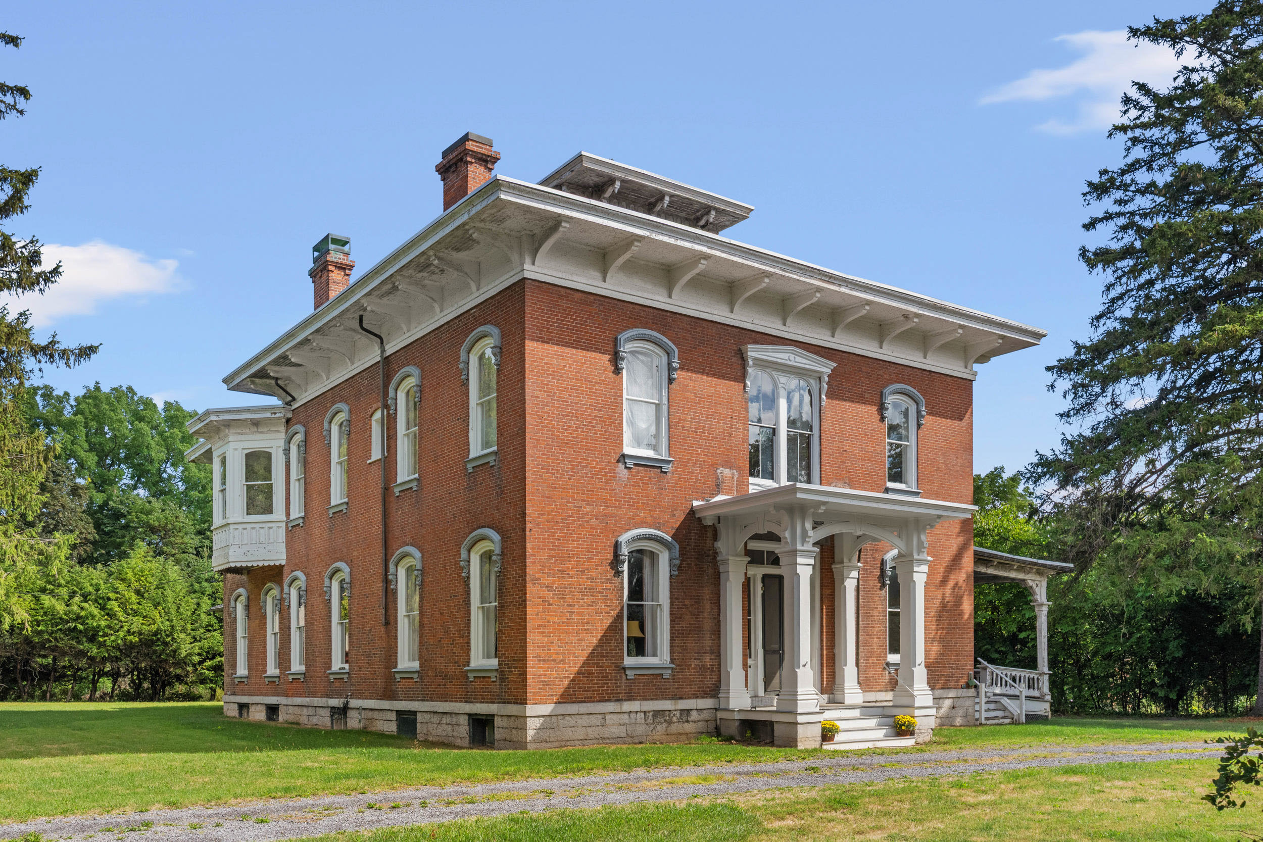 Geneva, New York, 14456, United States, 7 Bedrooms Bedrooms, ,4 BathroomsBathrooms,Residential,For Sale,1982017