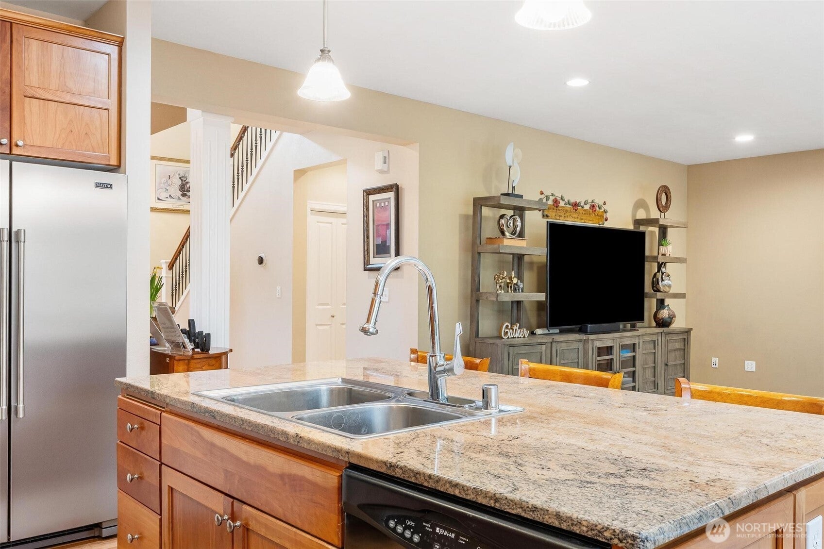 Mill Creek, Washington, 98012, United States, 5 Bedrooms Bedrooms, ,2 BathroomsBathrooms,Residential,For Sale,2034183