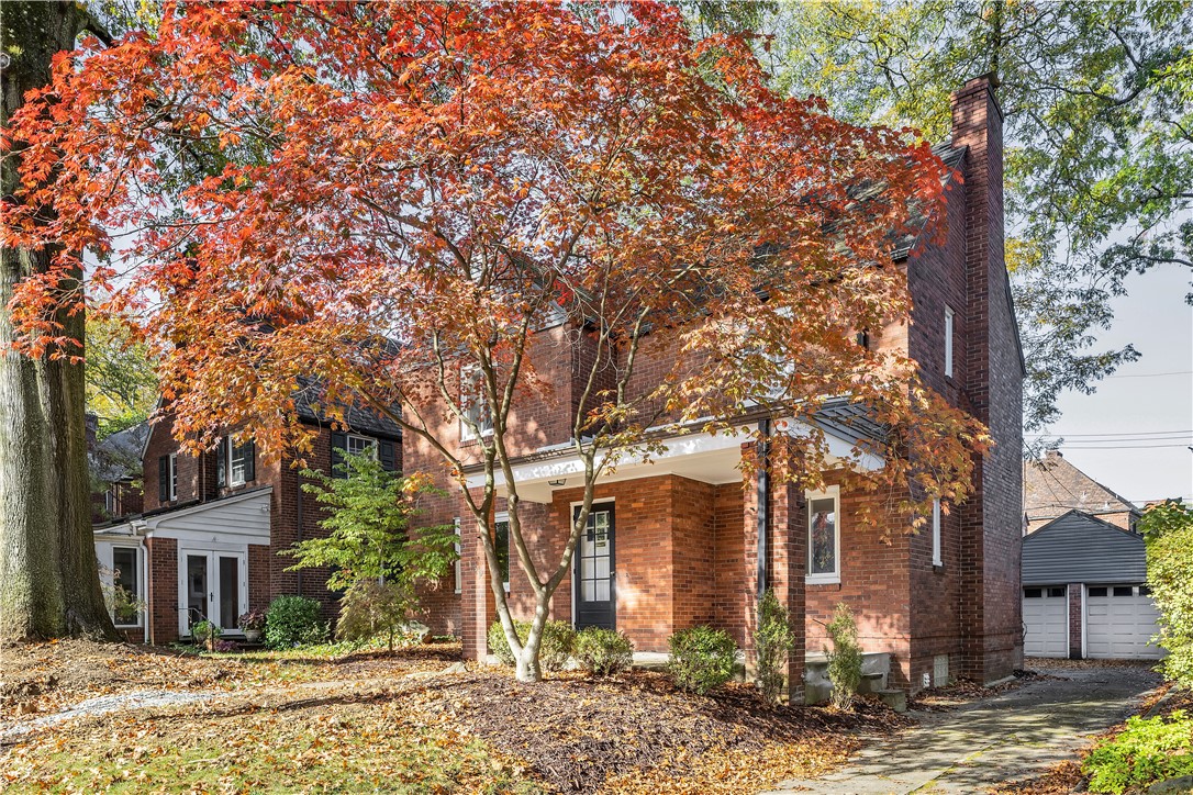 Point Breeze, Pennsylvania, 15208, United States, 4 Bedrooms Bedrooms, ,4 BathroomsBathrooms,Residential,For Sale,1990871