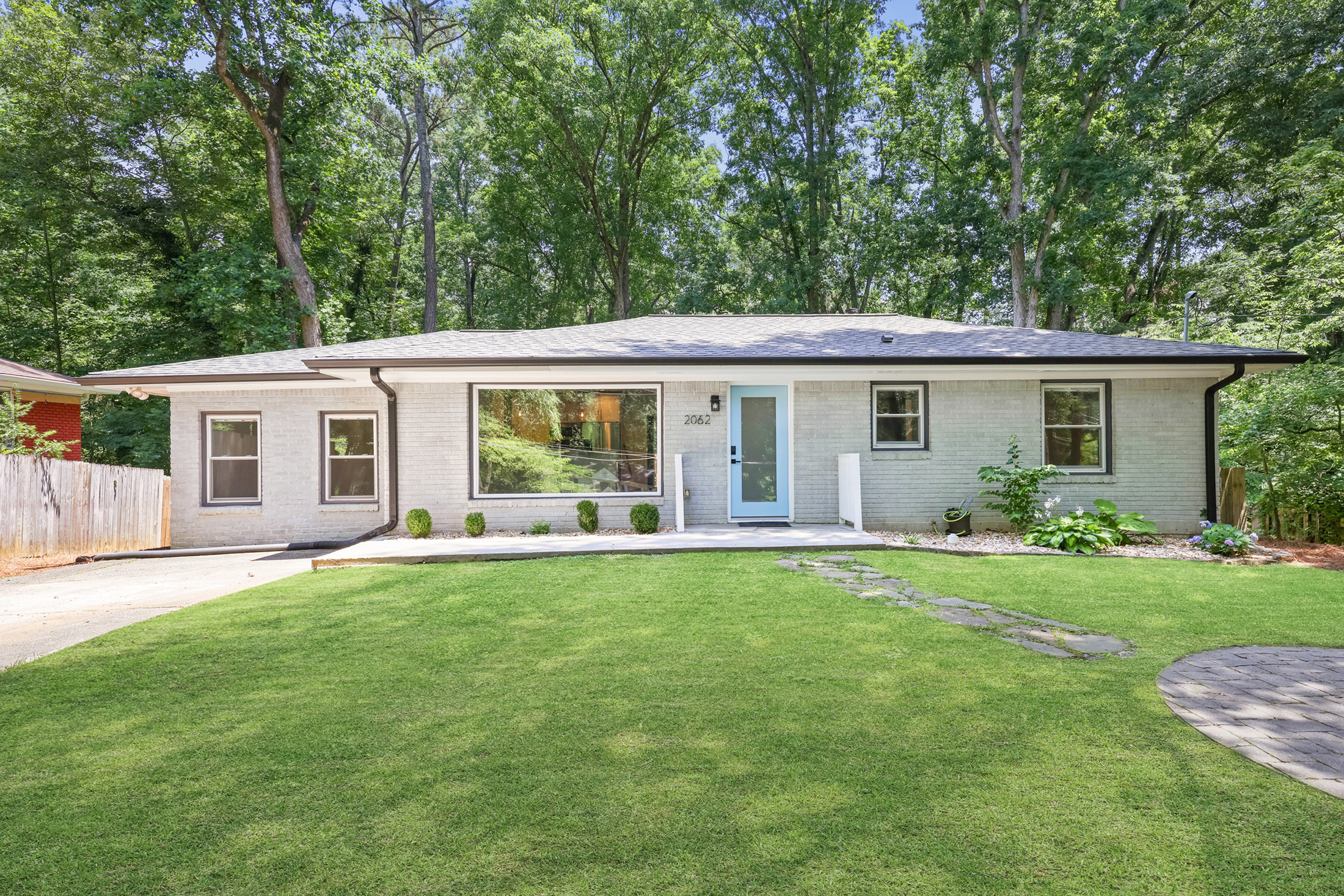  Charming Updated Ranch Home in Sought-after Clairmont Terrace Neighborhood - 物件實景
