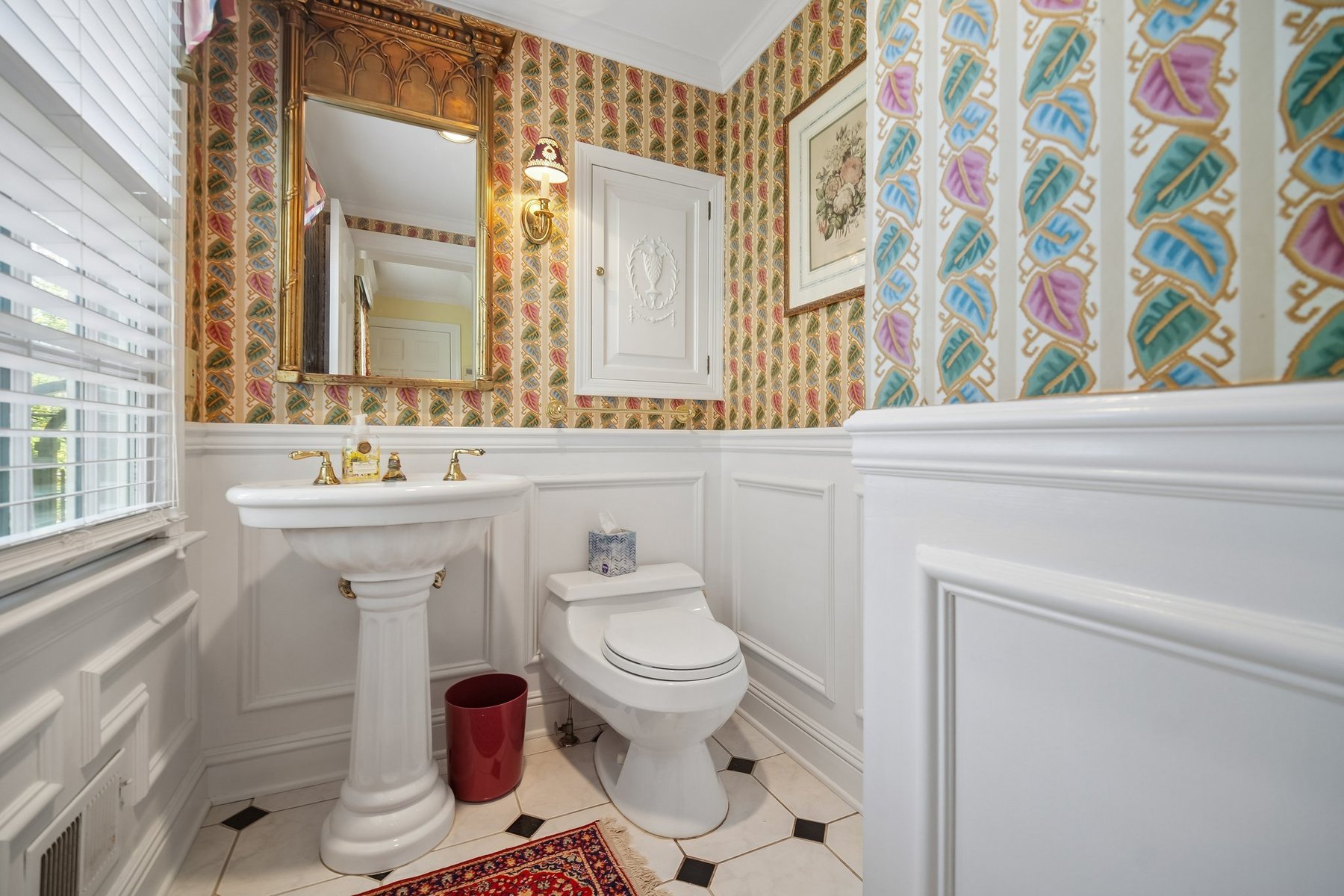  Beautifully Renovated Colonial is a Garden Lover