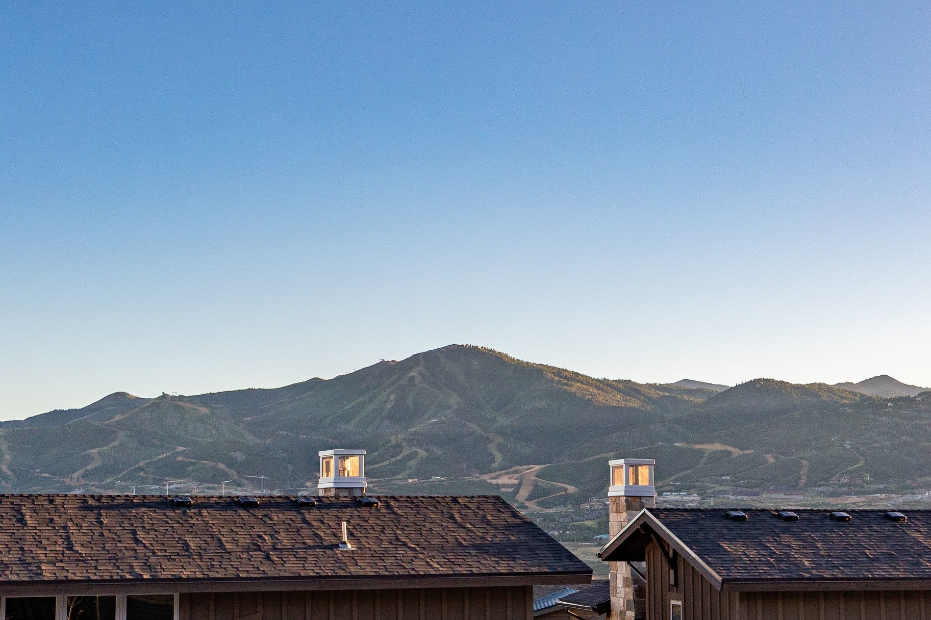  Deer Valley® Ski-Run Views + Lakeside Living in Deer Waters - 物件實景