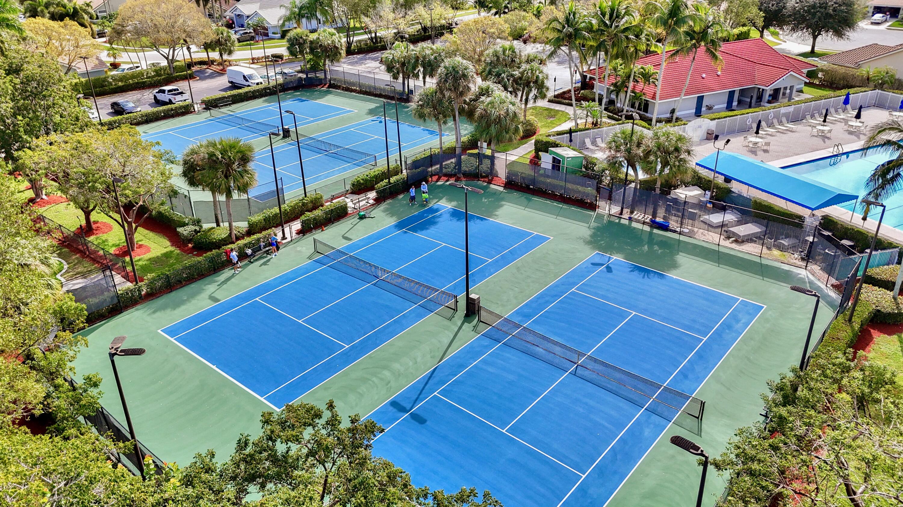 Lake Worth, Florida, 33463, United States, 3 Bedrooms Bedrooms, ,3 BathroomsBathrooms,Residential,For Sale,1905874
