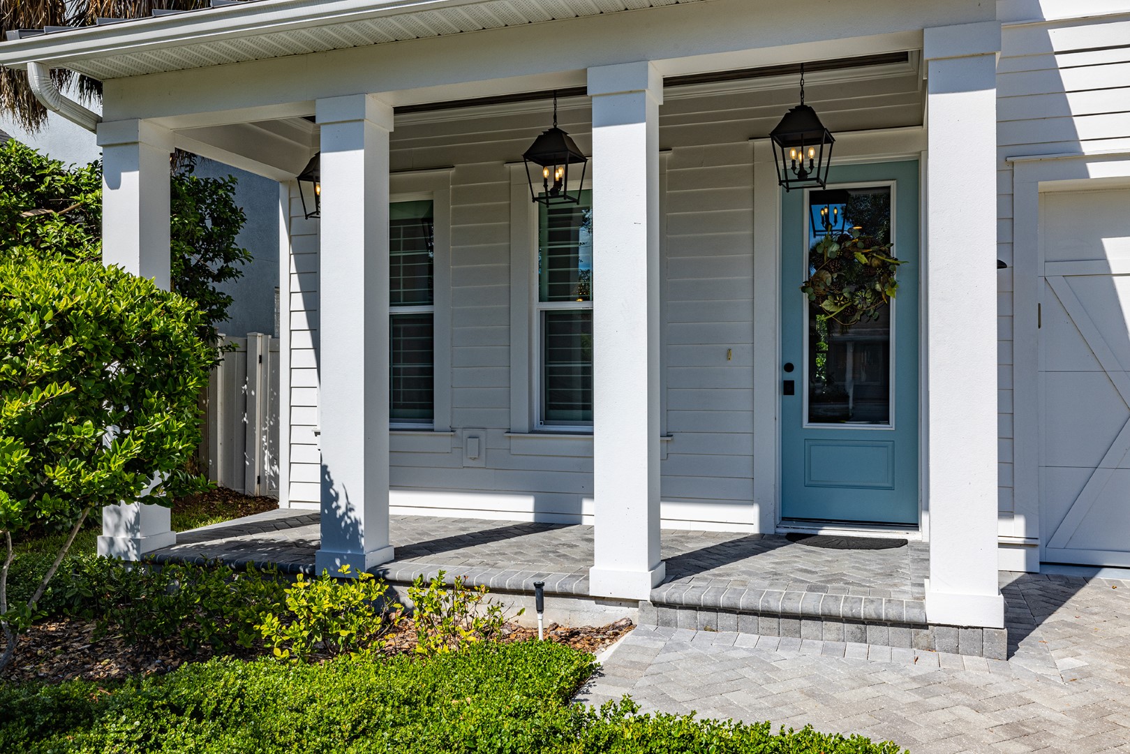 Tampa, Florida, 33629, United States, 4 Bedrooms Bedrooms, ,4 BathroomsBathrooms,Residential,For Sale,1981246