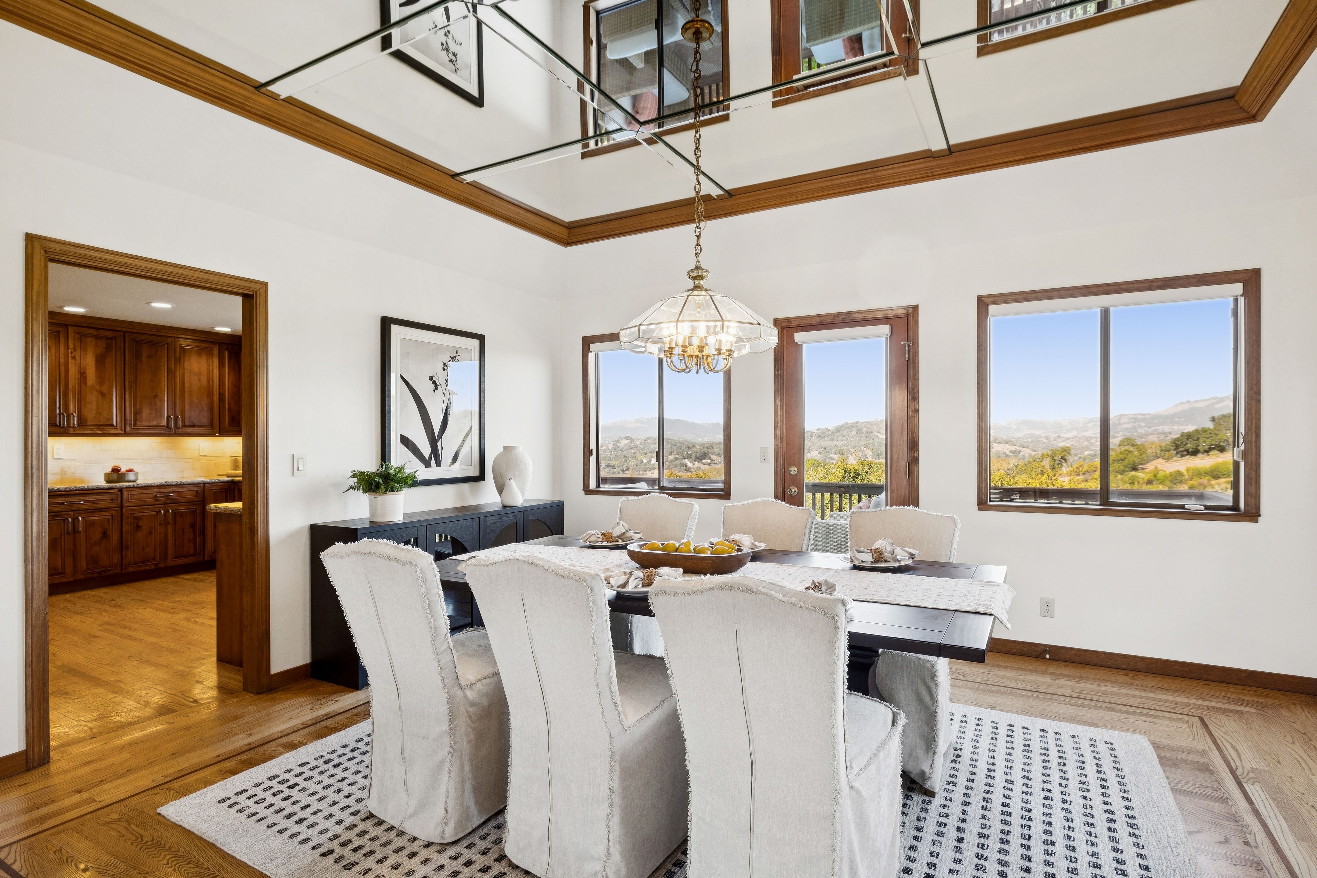  Private Sanctuary in Atherton Oaks - 物件實景