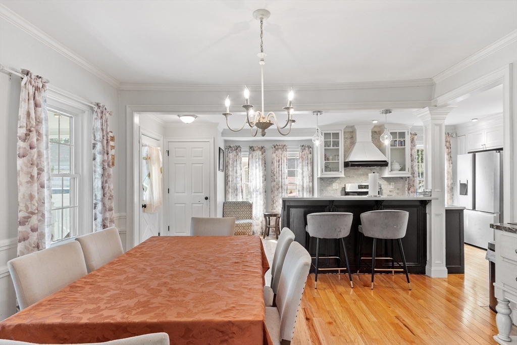 Brockton, Massachusetts, 02301, United States, 3 Bedrooms Bedrooms, ,2 BathroomsBathrooms,Residential,For Sale,1938670