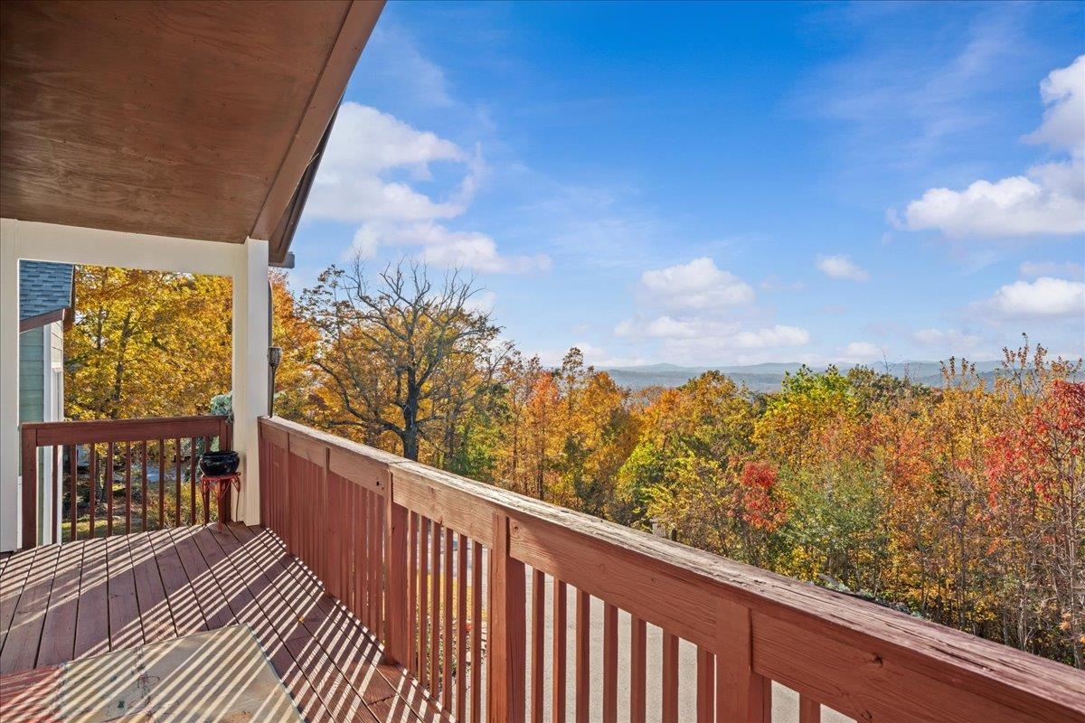 Pickens, South Carolina, 29671, United States, 4 Bedrooms Bedrooms, ,4 BathroomsBathrooms,Residential,For Sale,1988858