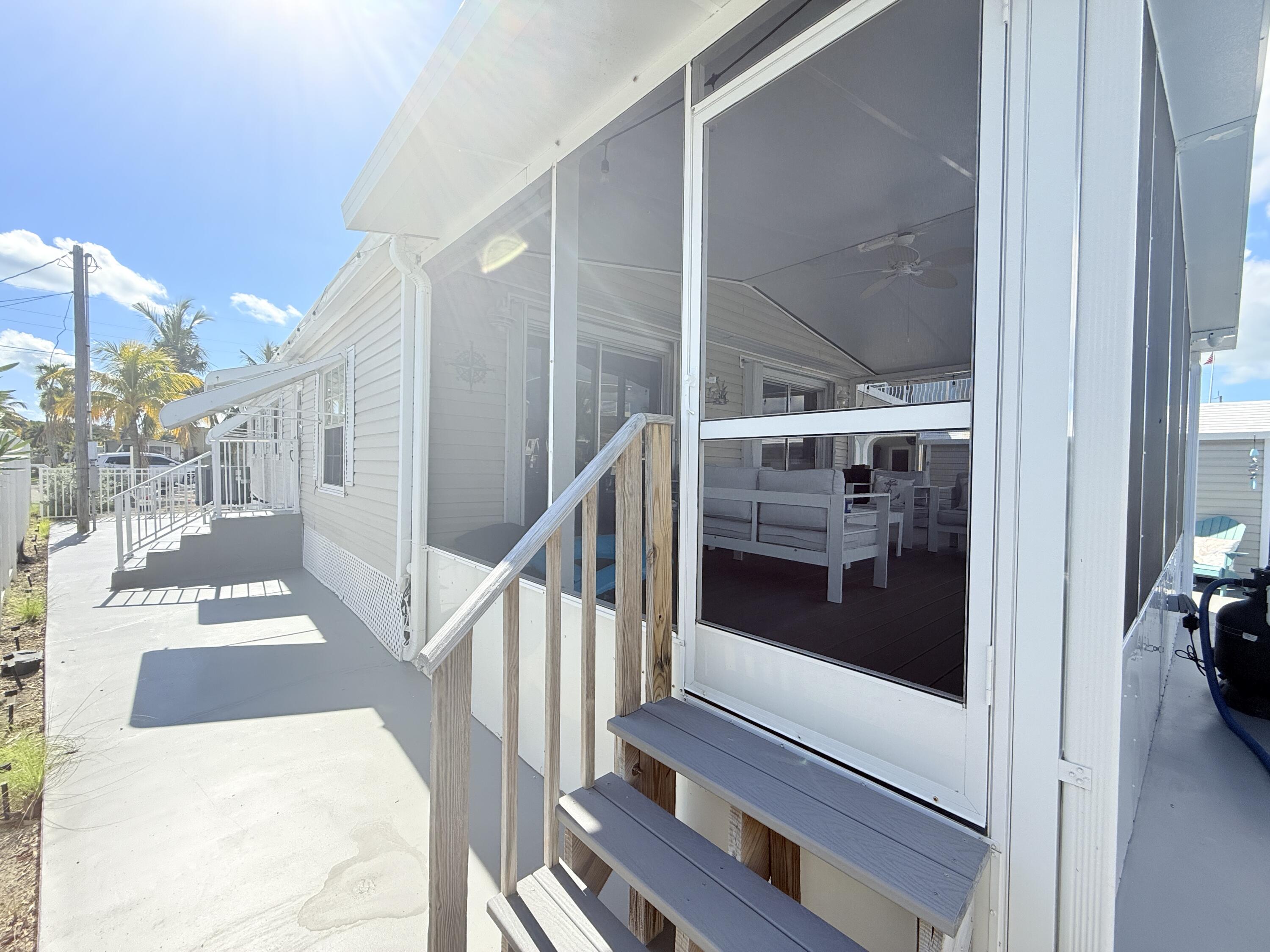 Key Largo, Florida, 33037, United States, 2 Bedrooms Bedrooms, ,2 BathroomsBathrooms,Residential,For Sale,1998042