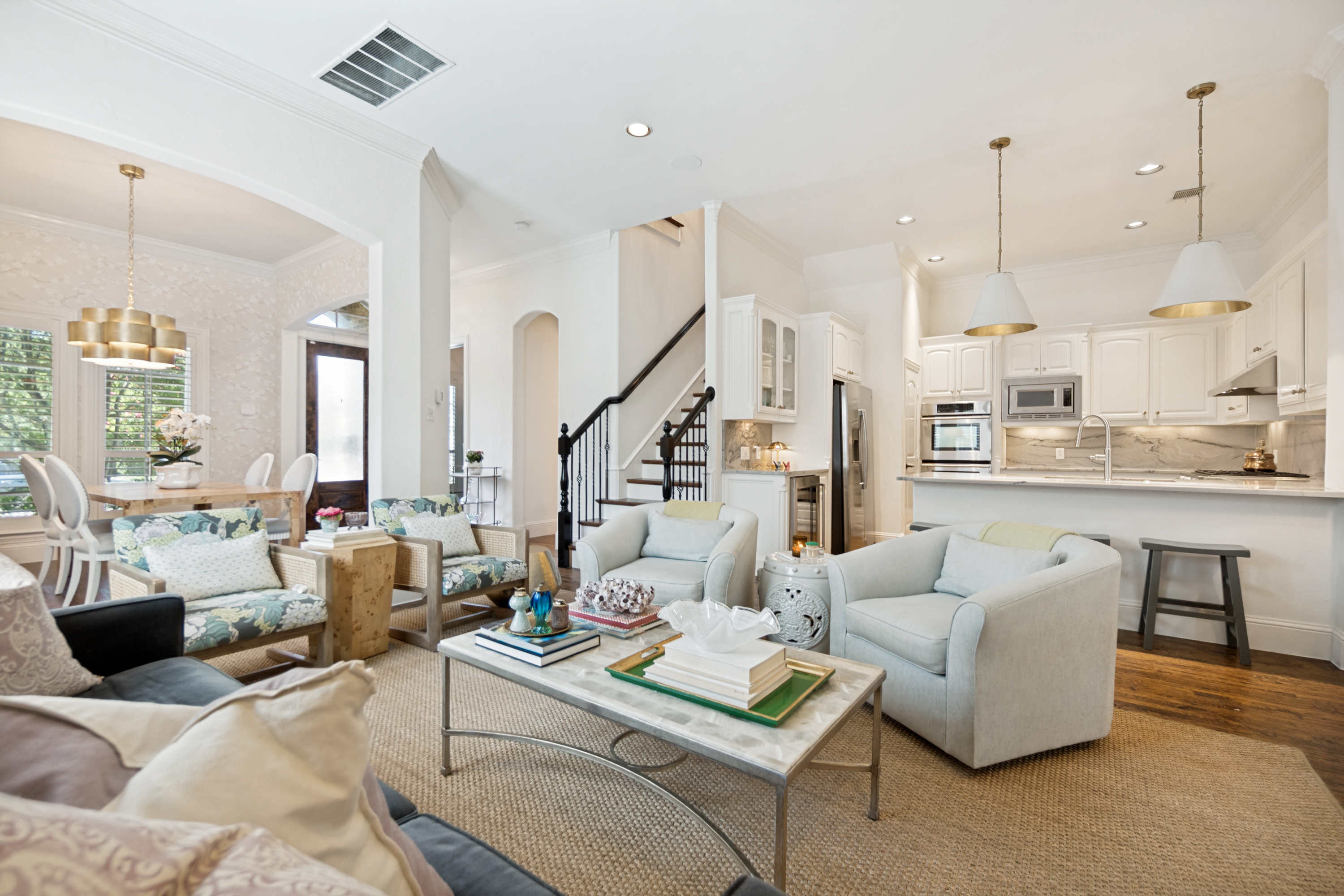  Move-in Ready SFA in Desirable Preston Hollow Neighborhood - 物件實景