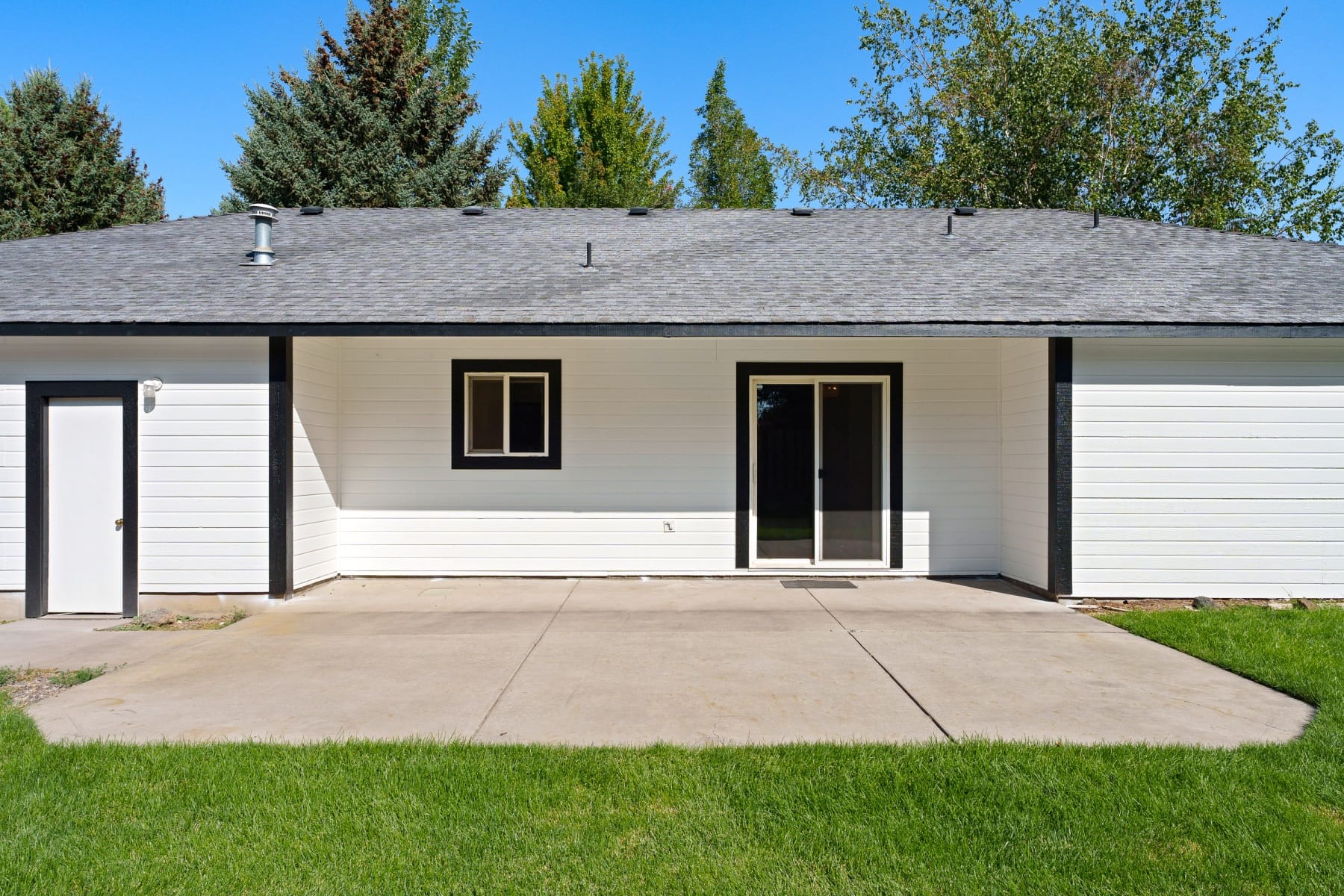  1052 NE Francis Court Bend, OR 97701 - 物件實景