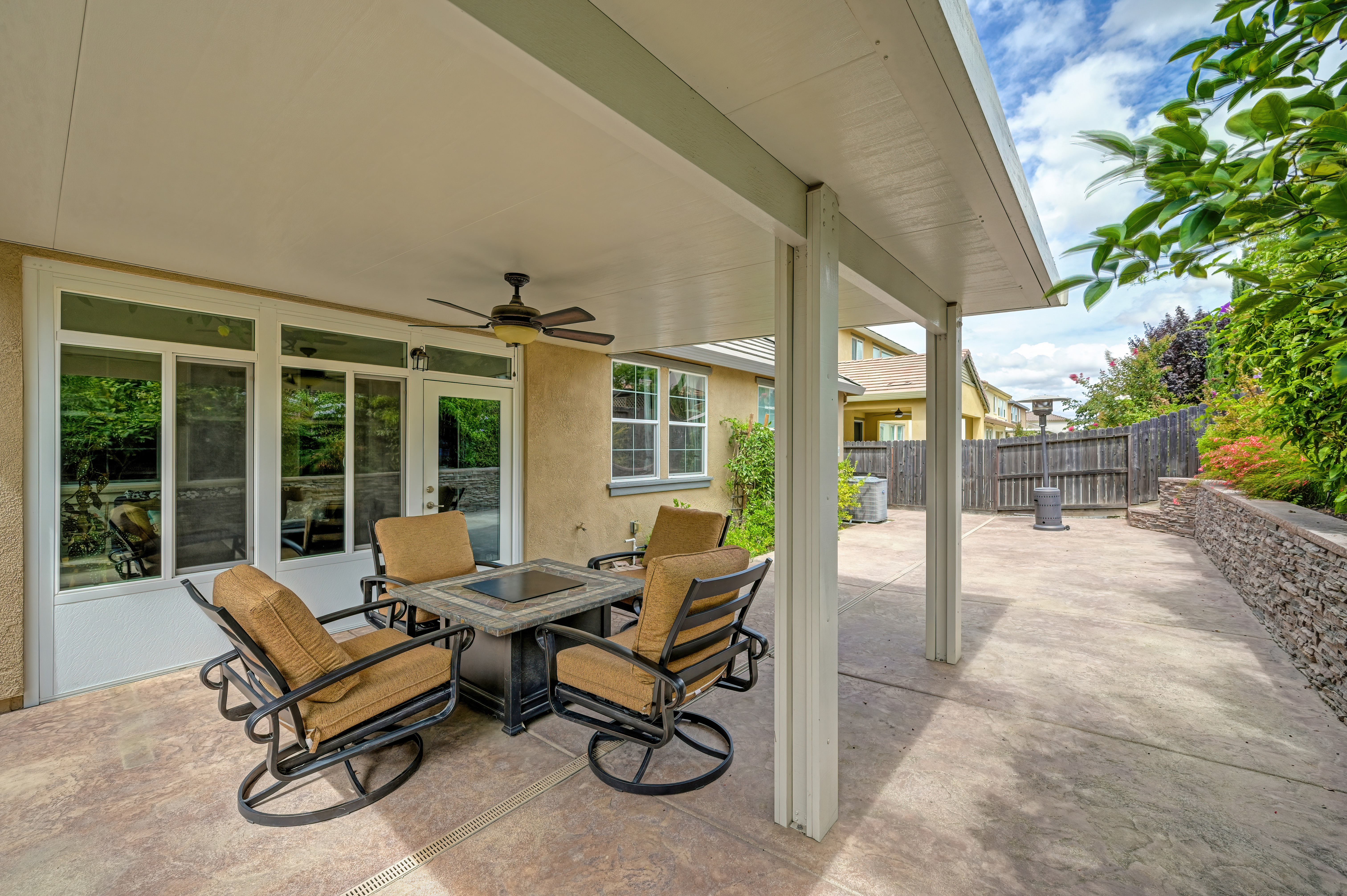  7153 Greenford Way, Roseville, CA 95747 - 物件實景