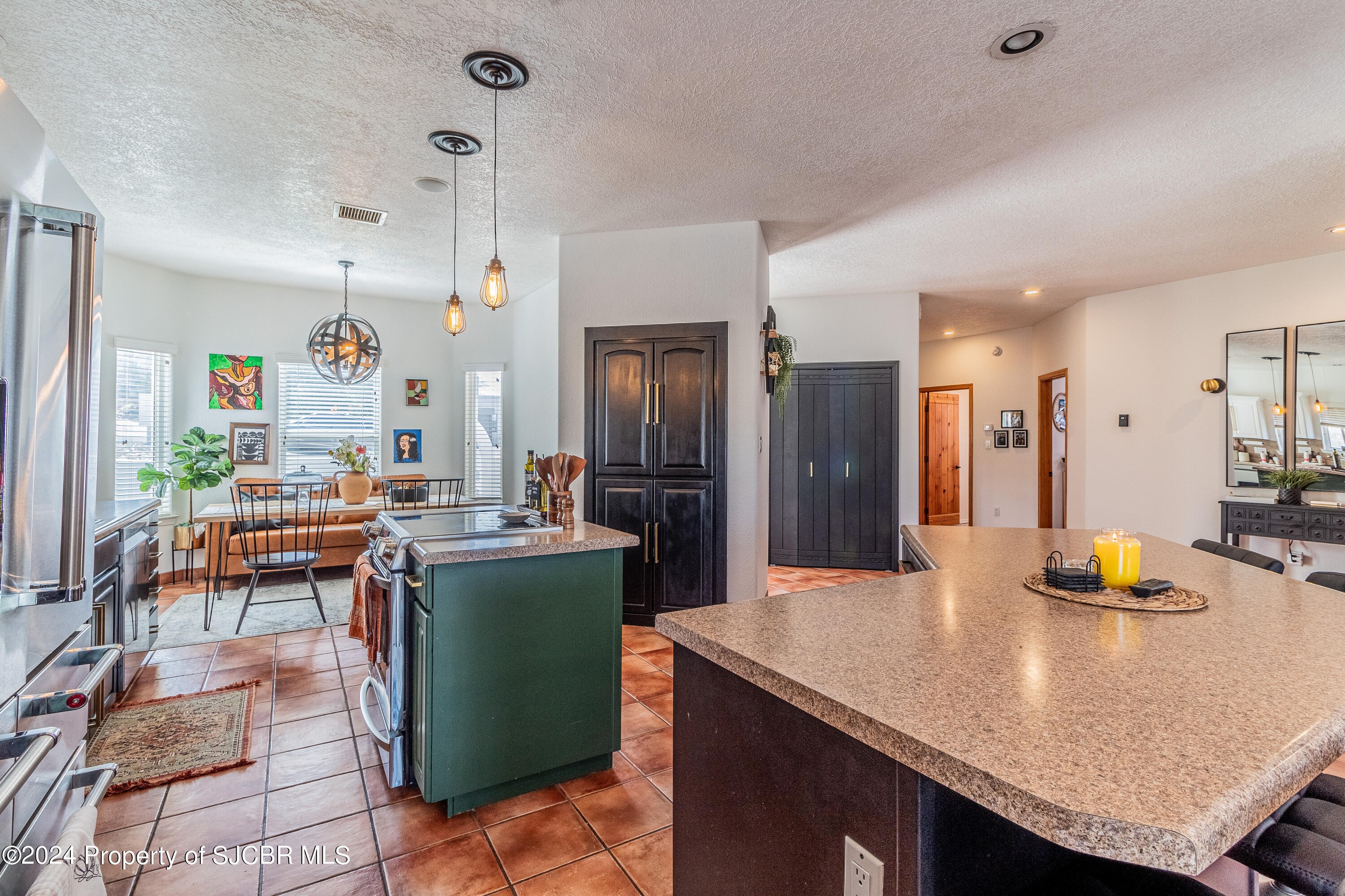 610 CERRILLOS Drive, Farmington, New Mexico, 87401, United States, 4 Bedrooms Bedrooms, ,4 BathroomsBathrooms,Residential,For Sale,610 CERRILLOS Drive,1623720