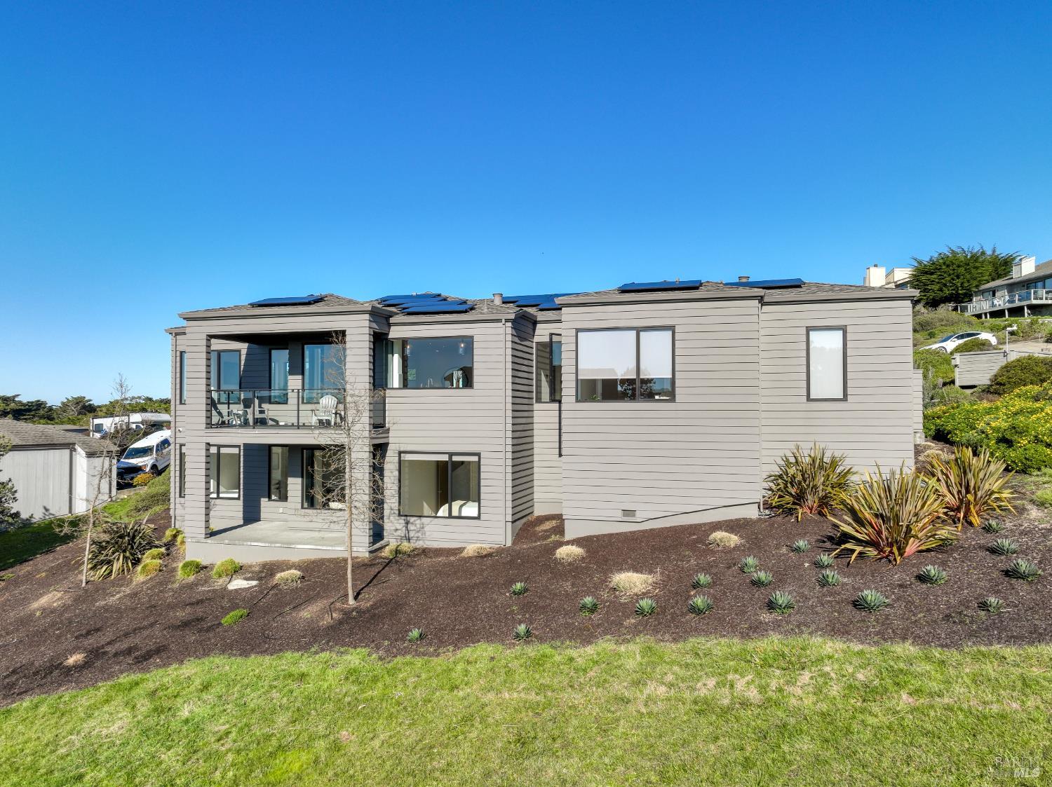 Bodega Bay, California, 94923, United States, 4 Bedrooms Bedrooms, ,5 BathroomsBathrooms,Residential,For Sale,1940250