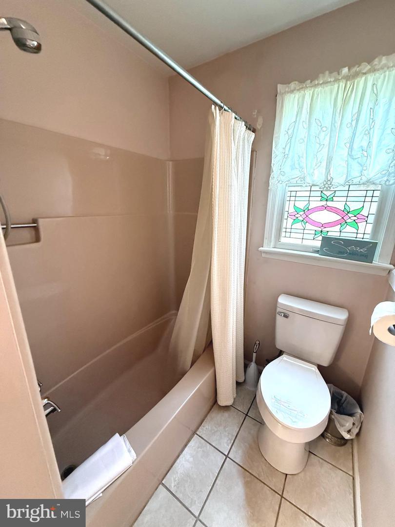 Glen Mills, Pennsylvania, 19342, United States, 3 Bedrooms Bedrooms, ,3 BathroomsBathrooms,Residential,For Sale,2048290