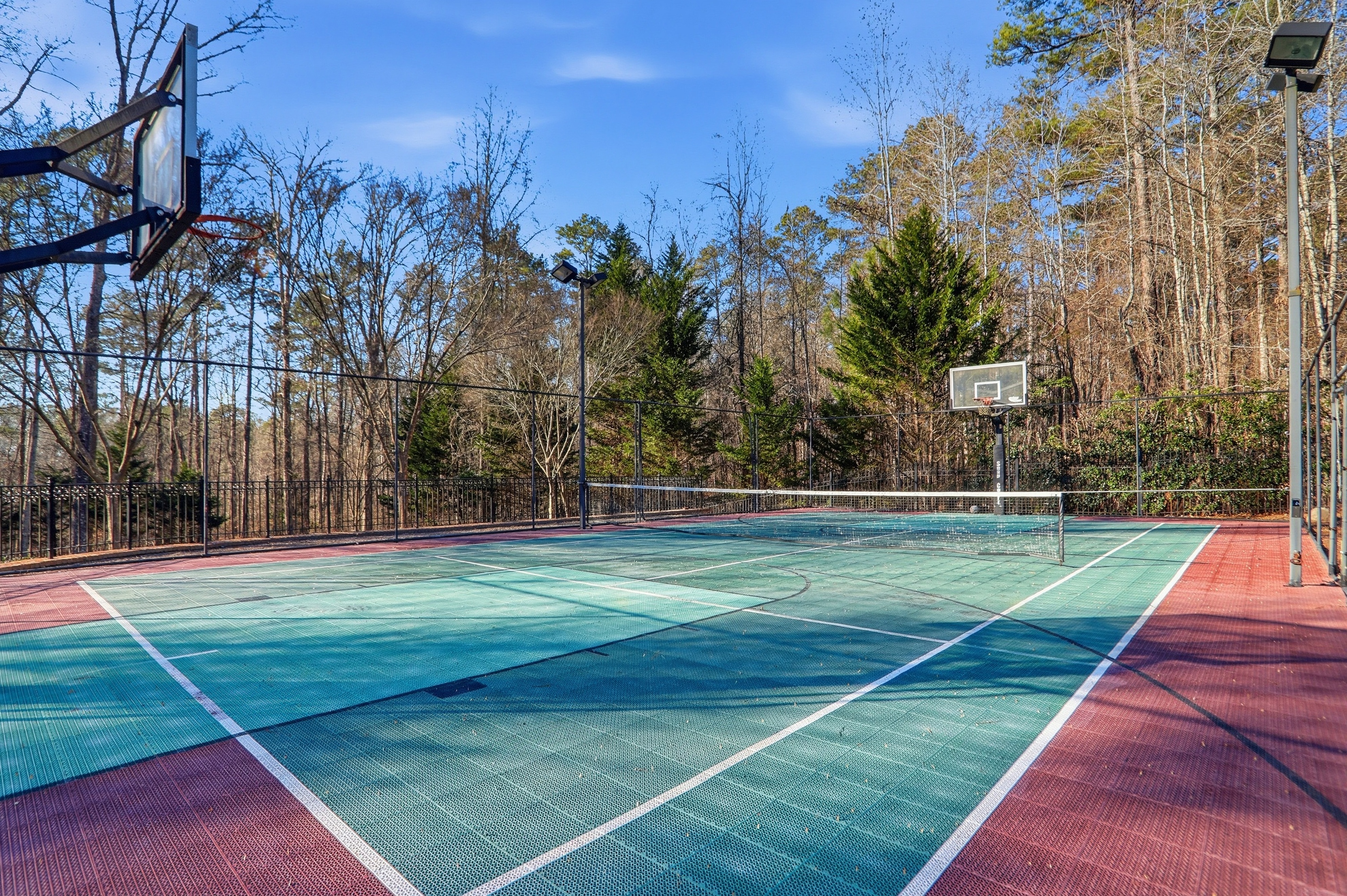 Atlanta, Georgia, 30349, United States, 6 Bedrooms Bedrooms, ,9 BathroomsBathrooms,Residential,For Sale,2013392