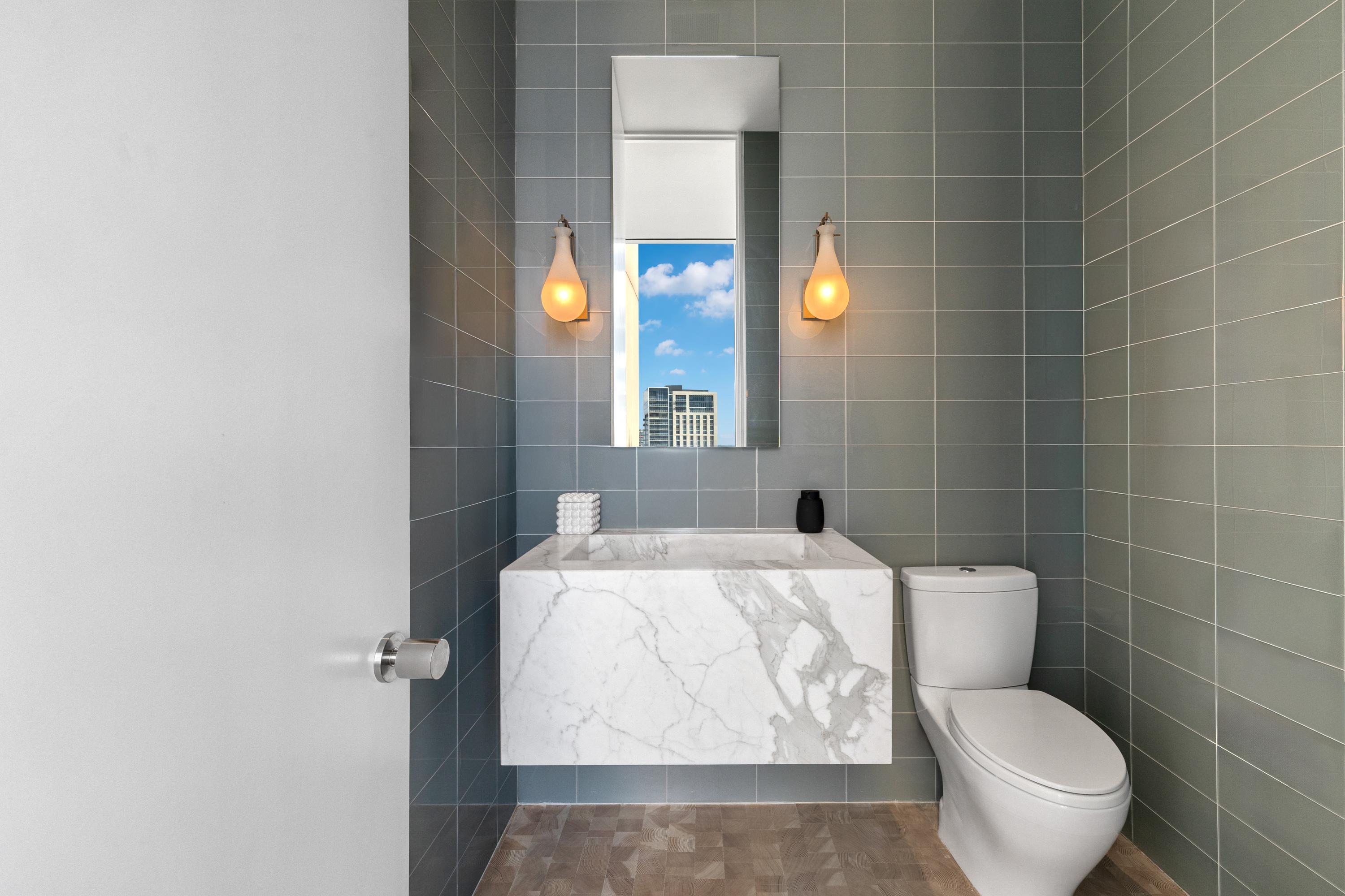 The House, Unit 2701 — 27th Floor Penthouse - 物件實景